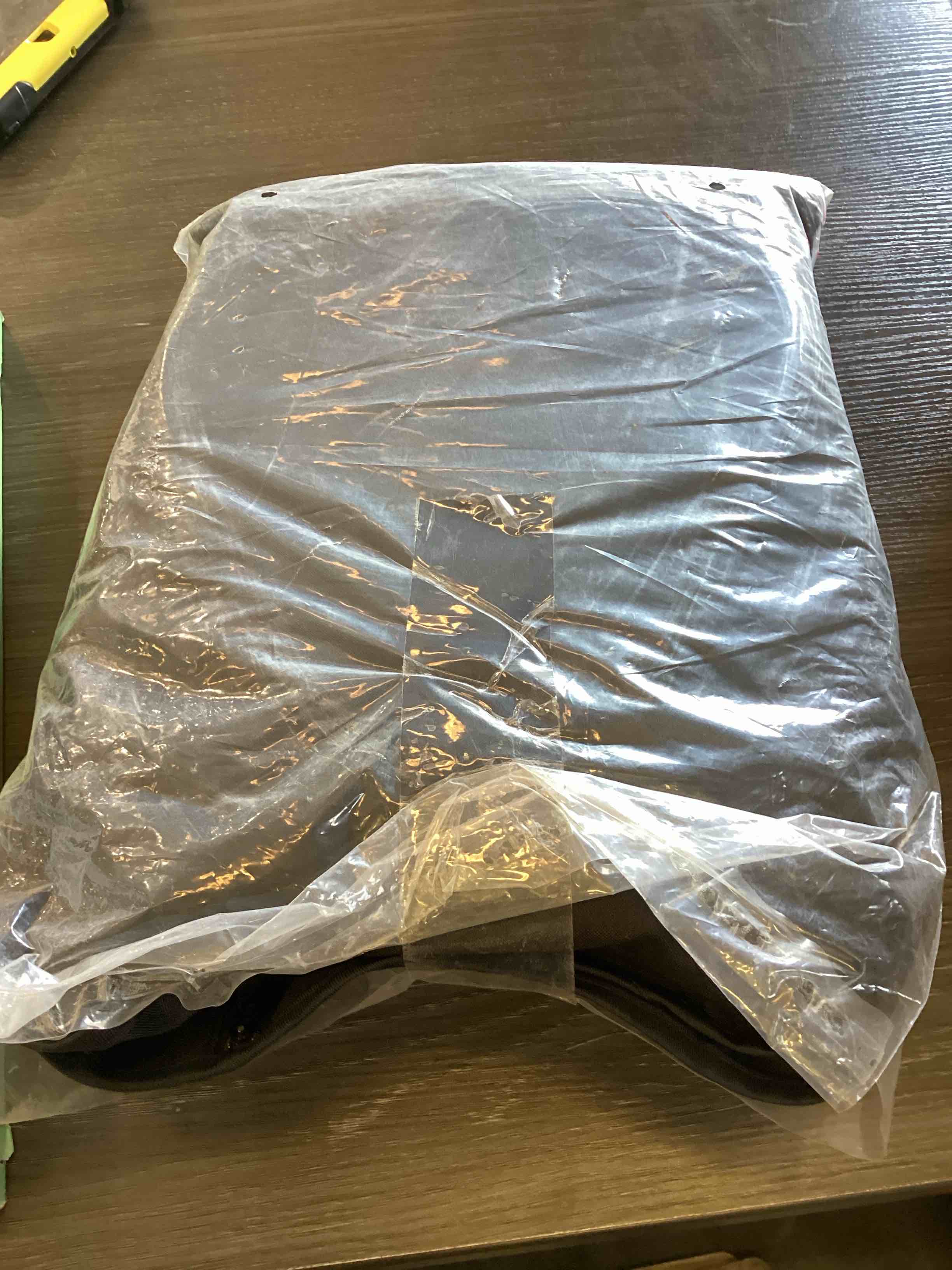 Condition photo showing As Is for tinglu window shades for mercedes benz gle 350 450 2020-2024 accessories car side full windows rear