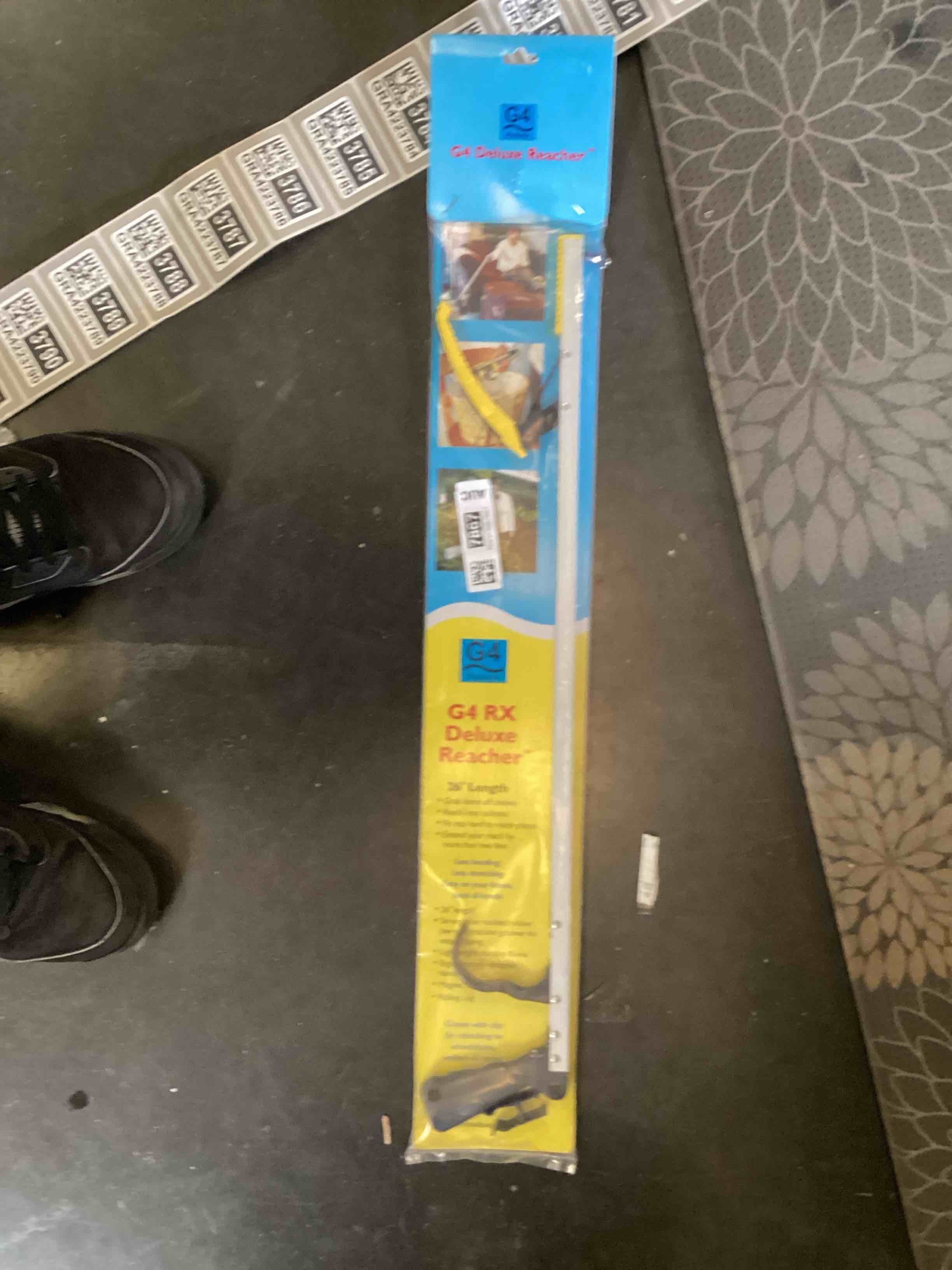 Condition photo showing As Is for g4 deluxe  reacher 