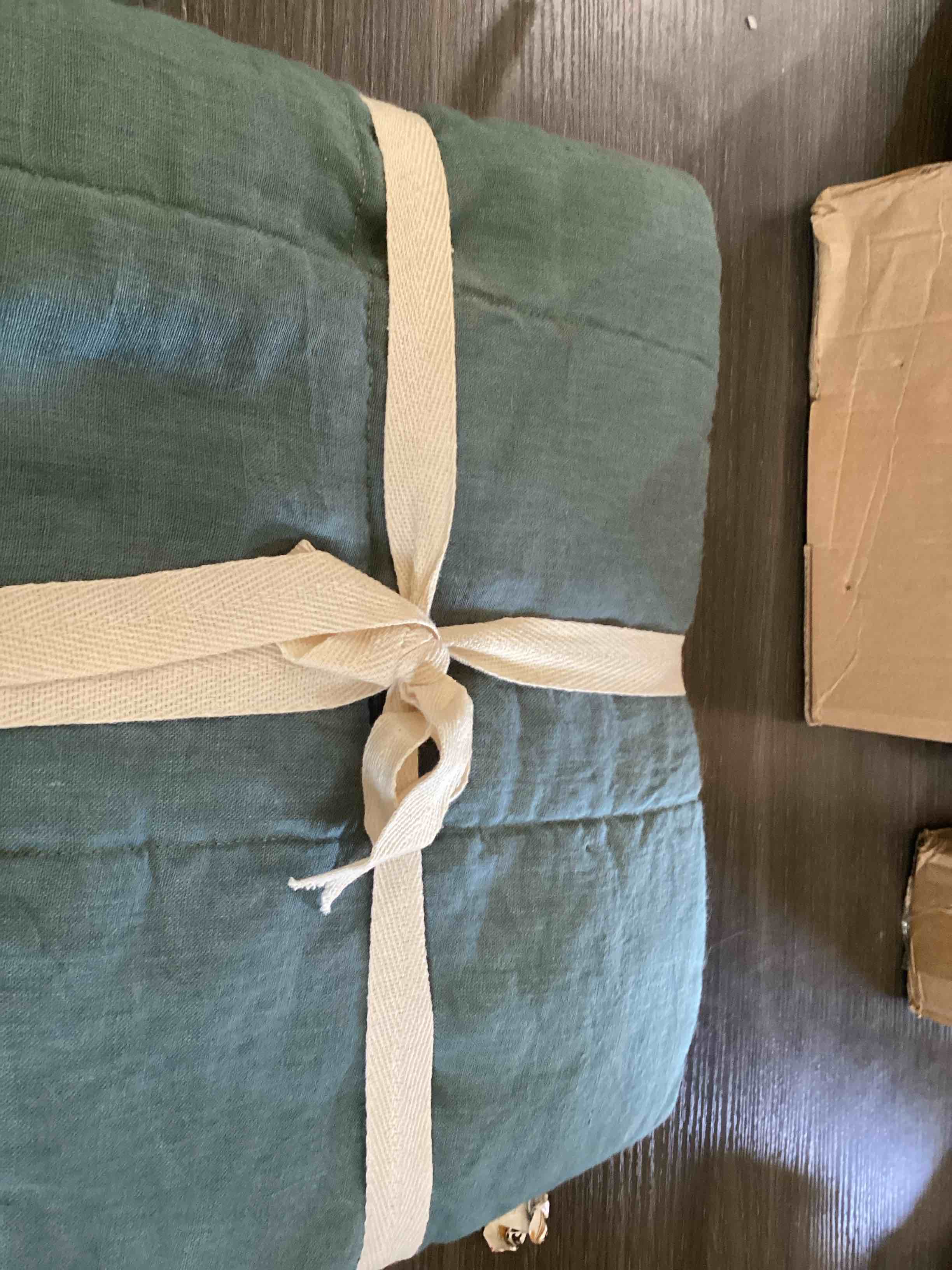 green blanket