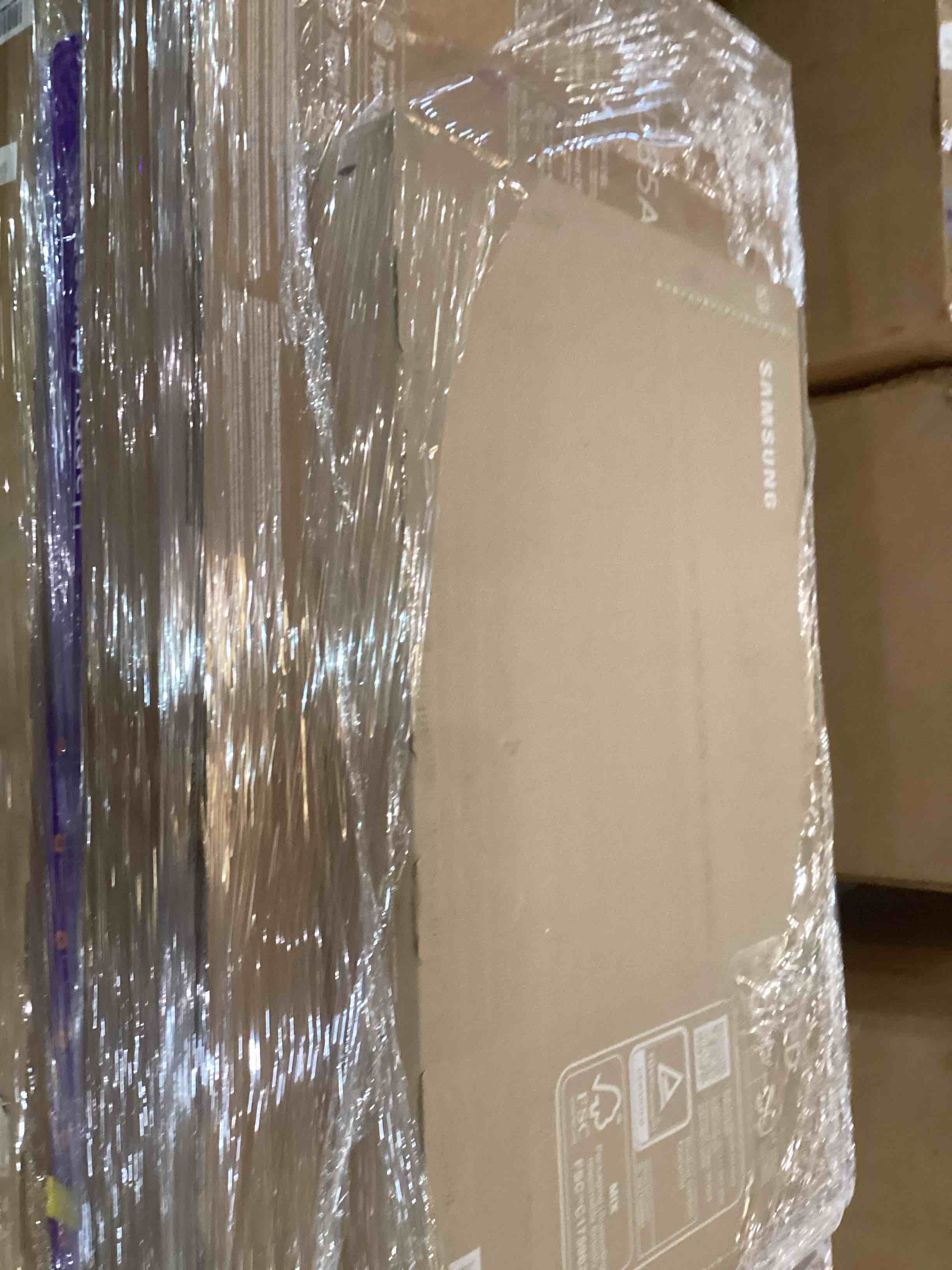 Condition photo showing As Is for gm tvs all 5 for one price 