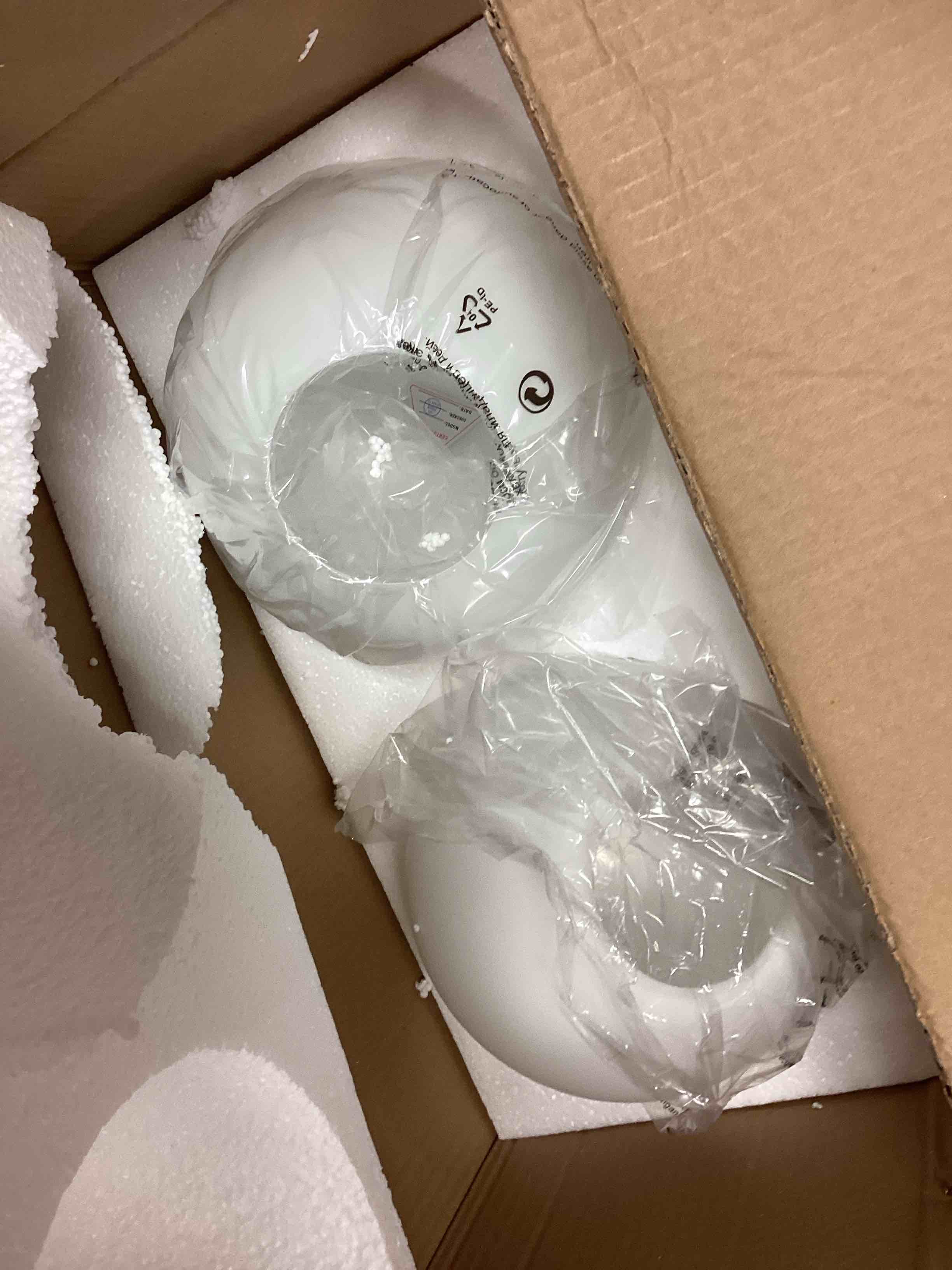 Condition photo showing New/Like New for KoKo&Yukina 8 Inch 2 Pack Milk White Glass Globes Shade Frosted Replacement Glass Shades - 3.15" Fitter Opening - Lighting Fixture Replacement 8" Milk White 2 Pack
