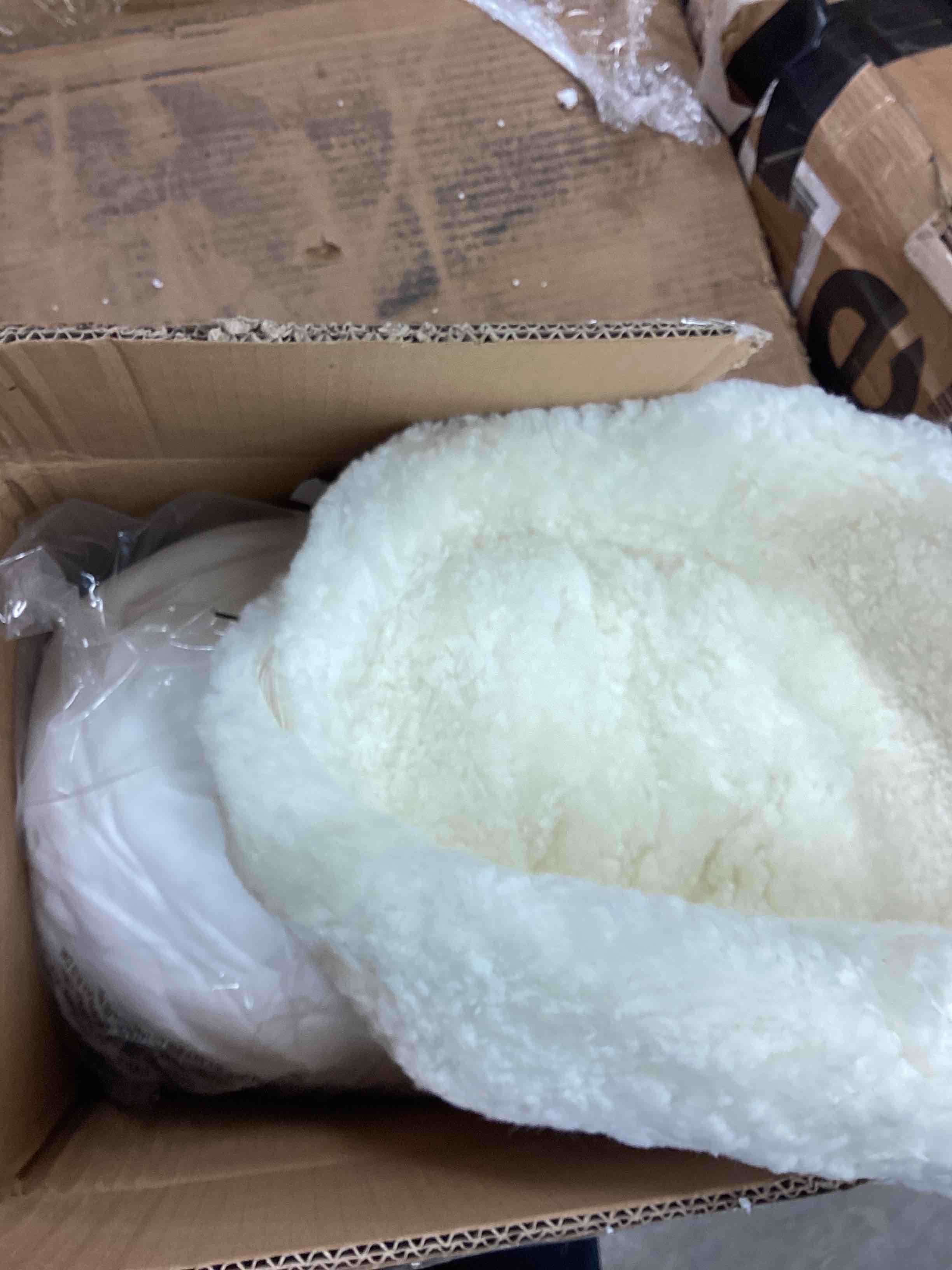 Condition photo showing Good Condition for Balle Shearling Pillow Set White  12.5” 