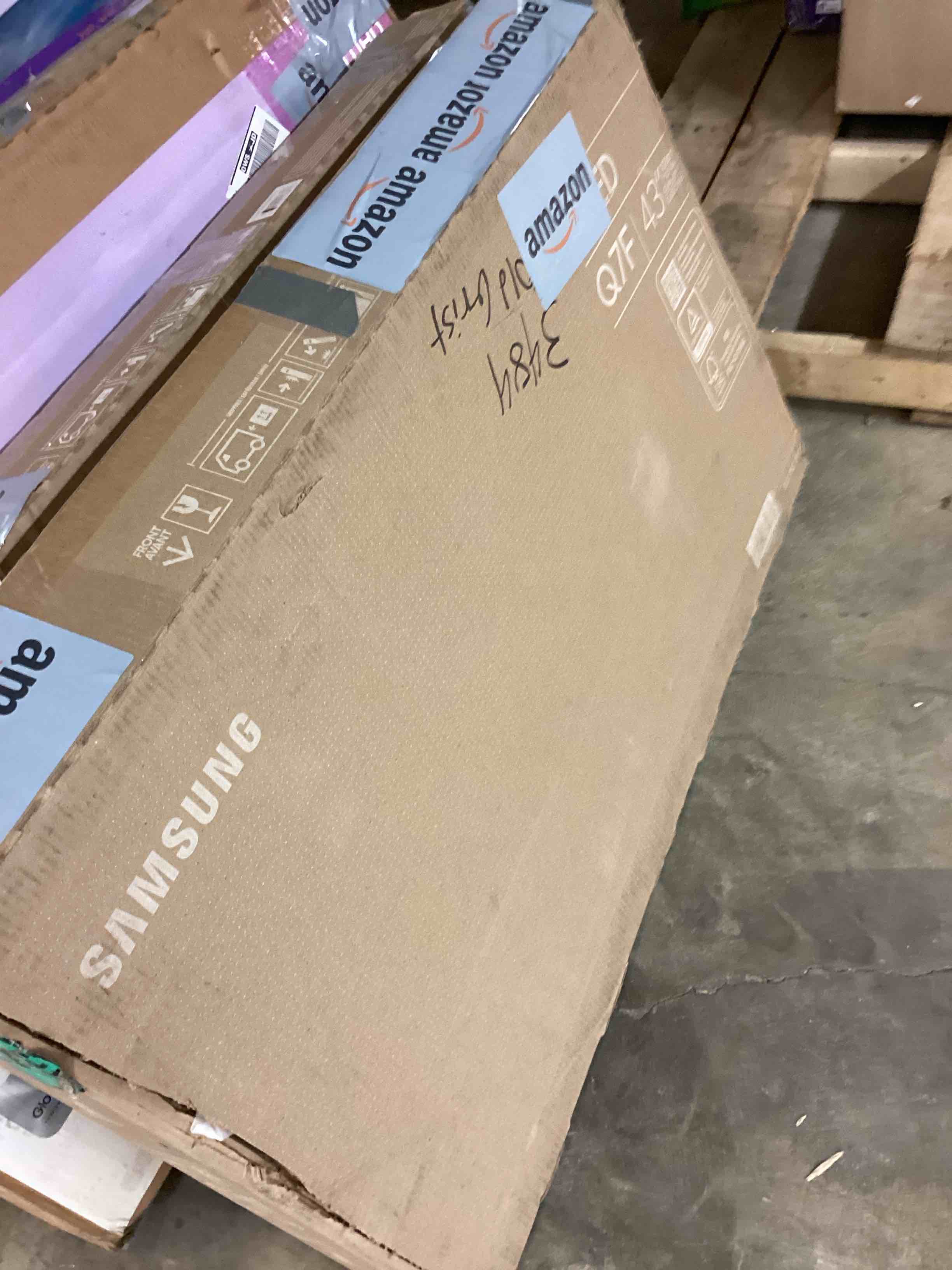https://s3.amazonaws.com/lotting-images-prod/bidfta/GRA4389994_1777495981397.jpeg