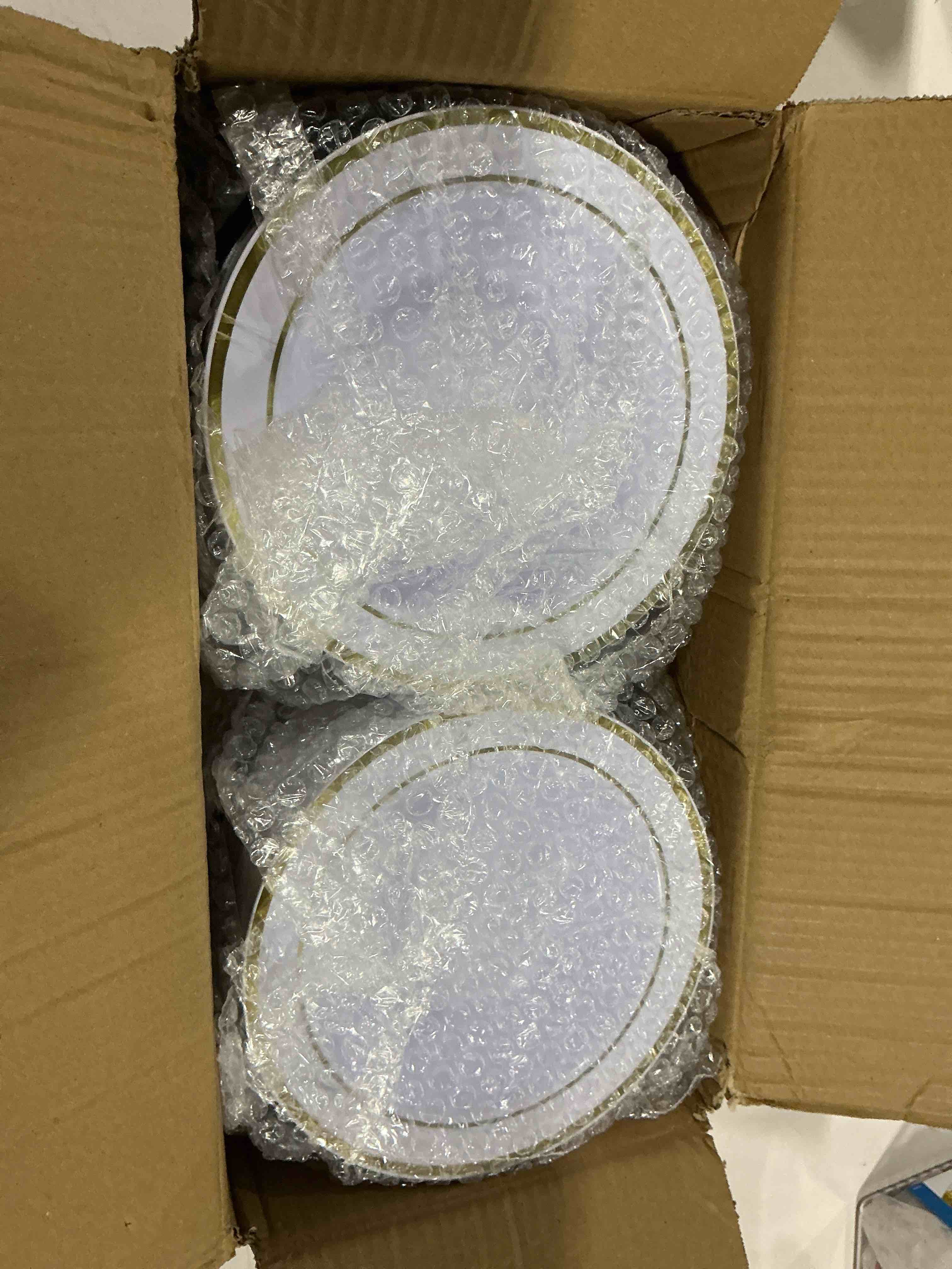 Goodluck 100 Pack Plastic Bowls with Gold Rim, 12oz Disposable Soup Bowls, Heavy Duty Dessert Bowls for Weddings, Parties, Dinners, Catering, Thanksgiving and Everyday Use Gold 100 Pack