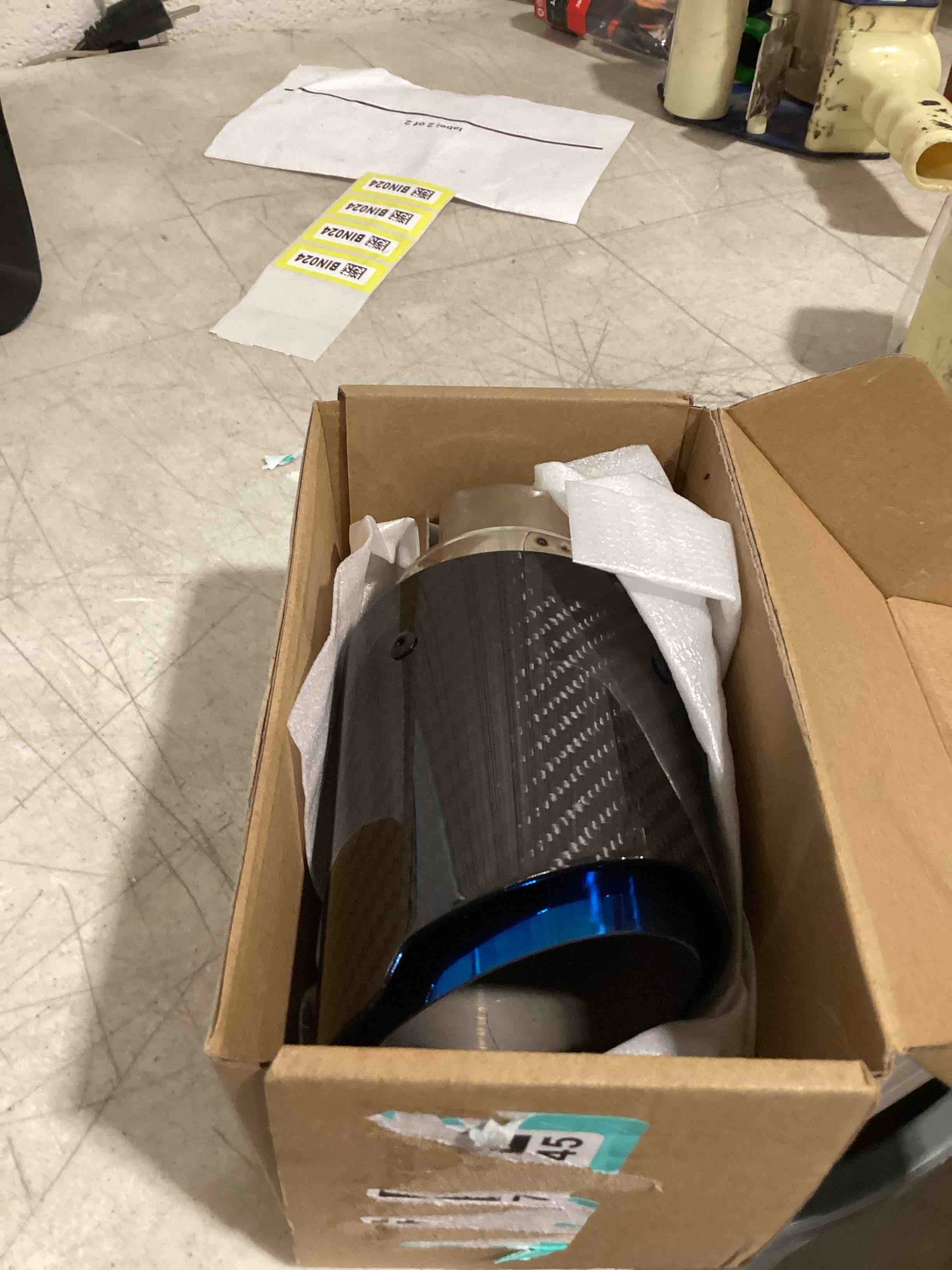 Condition photo showing As Is for 2.5"inlet 3.5"outlet car exhaust tips carbon fiber tailpipe exhaust pipe tail throat tail pipe burnt need height>4 inch widht>4 inch burnt 2.5" in 3.5" out
