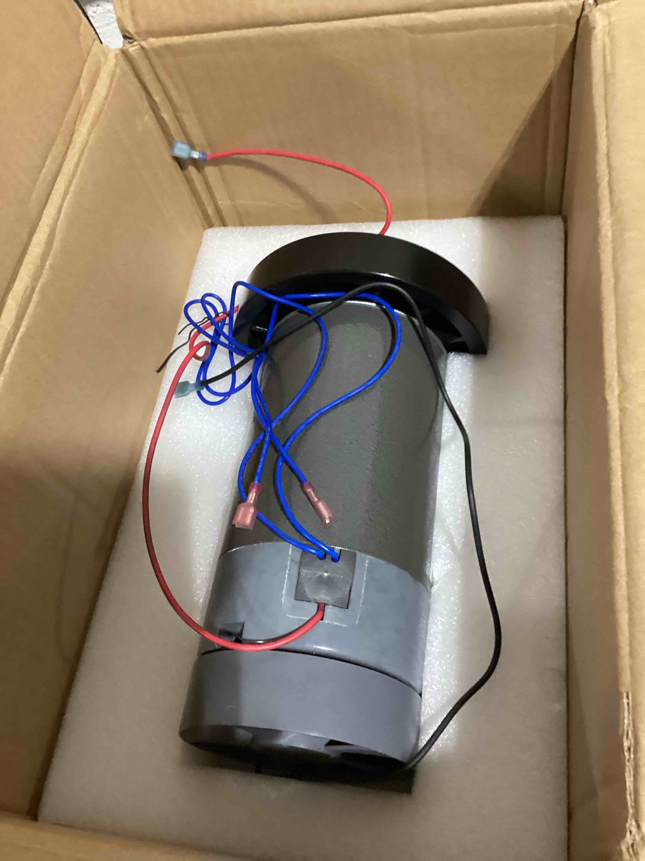 Condition photo showing As Is for icon health & fitness, inc. dc drive motor 3hp 339949 or 409823 or 405661 l-405560 or f-318100 works w proform power 795 nordictrack c900i treadmill