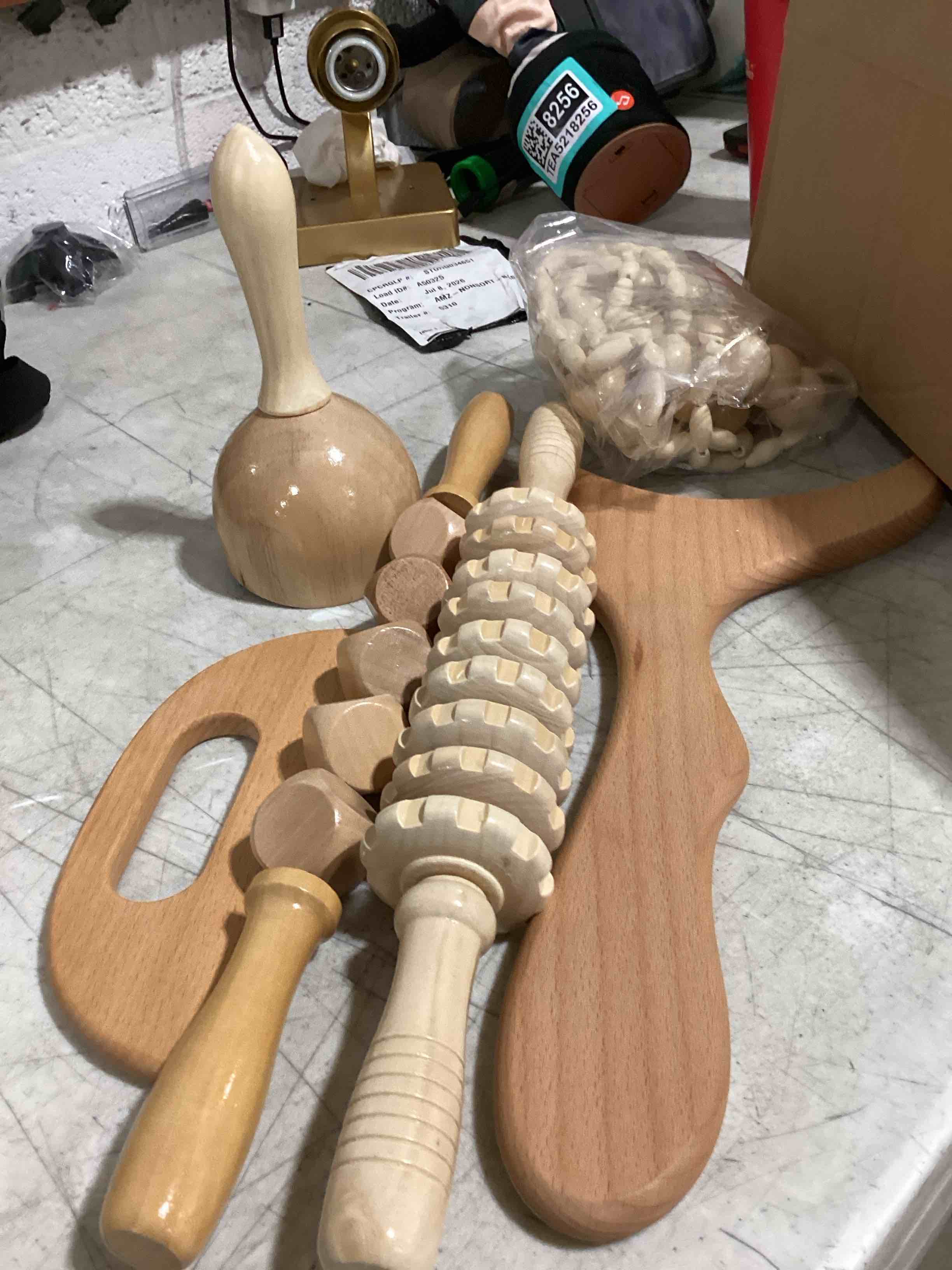 Condition photo showing Good Condition for 6 in 1 wood therapy massage tool set for body sculpting massage, lymphatic drainage and muscle pain relief, cellulite sculpting multi-functional massager