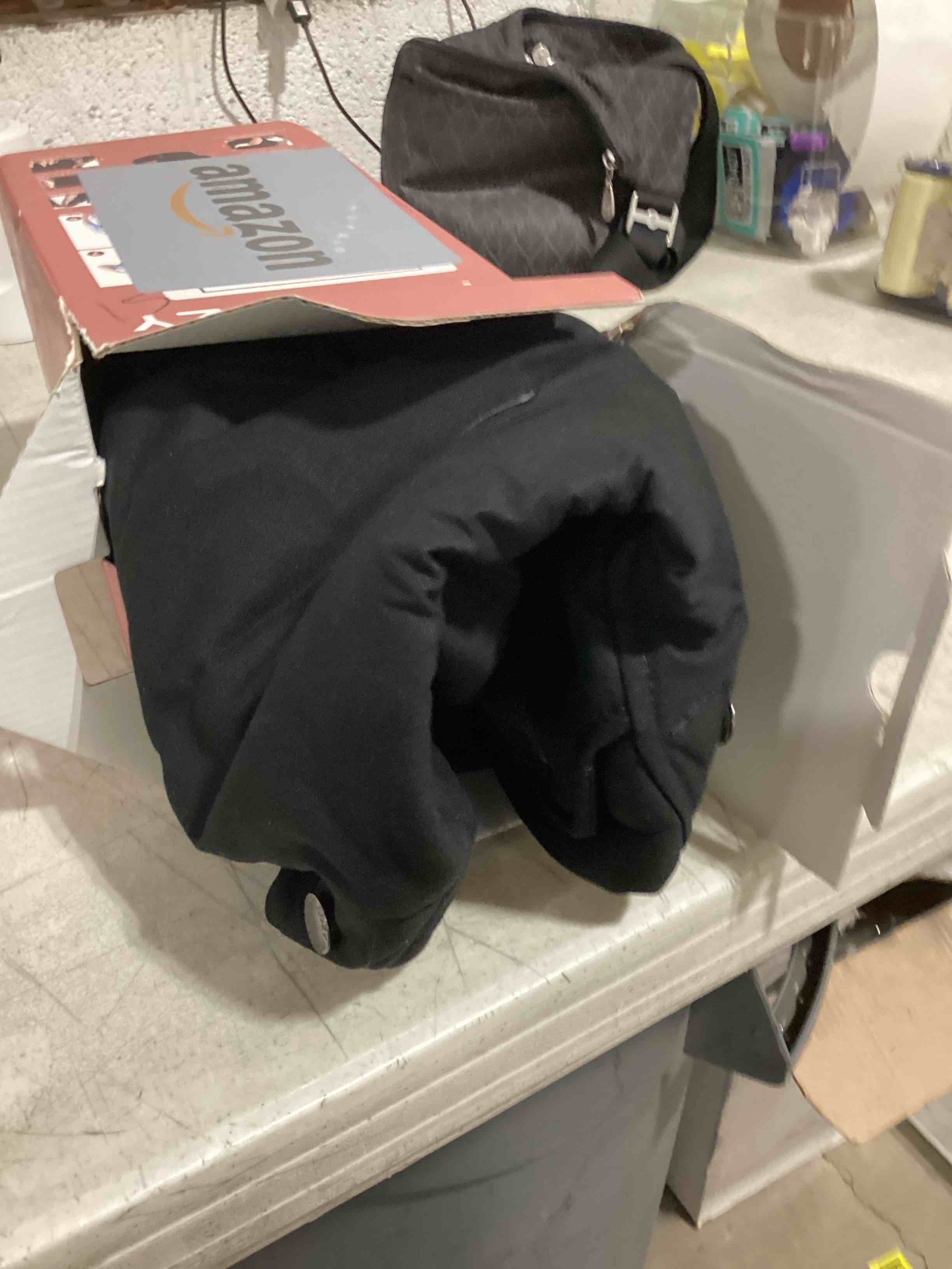 Condition photo showing Good Condition for momcozy purehug baby carrier - ergonomic, cozy and lightweight for 7-45 lbs | easy to put on, ihdi hip-healthy, 3d eva lumbar support, x-straps for even weight distribution, 100% cotton, black cotton-black regular fit (25"-50" waist)