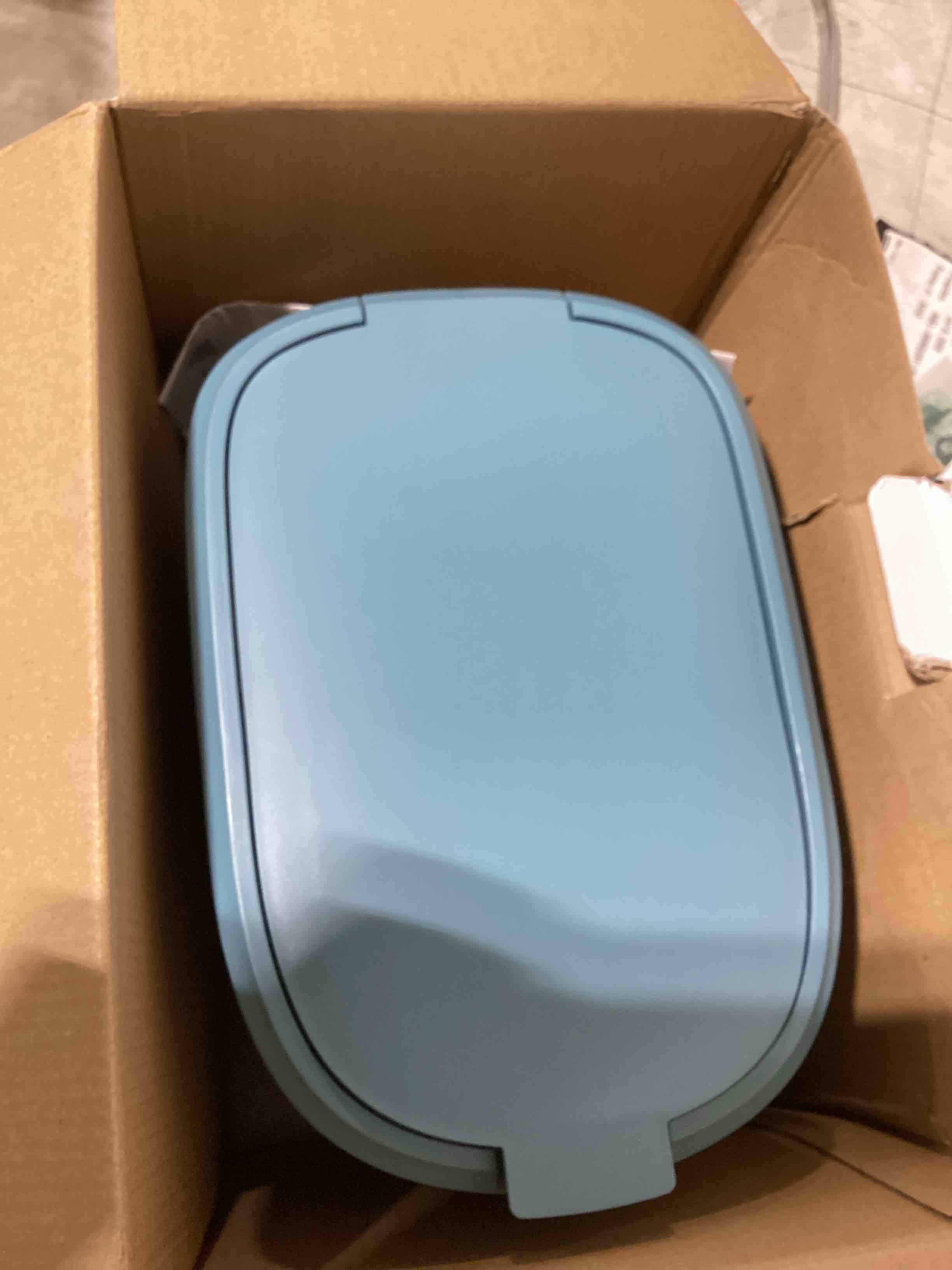 Condition photo showing Good Condition for bella 12 cup programmable coffee marker, reusable dishwasher safe accessories, easy lcd diaply, auto shutoff, 900 watt, surf