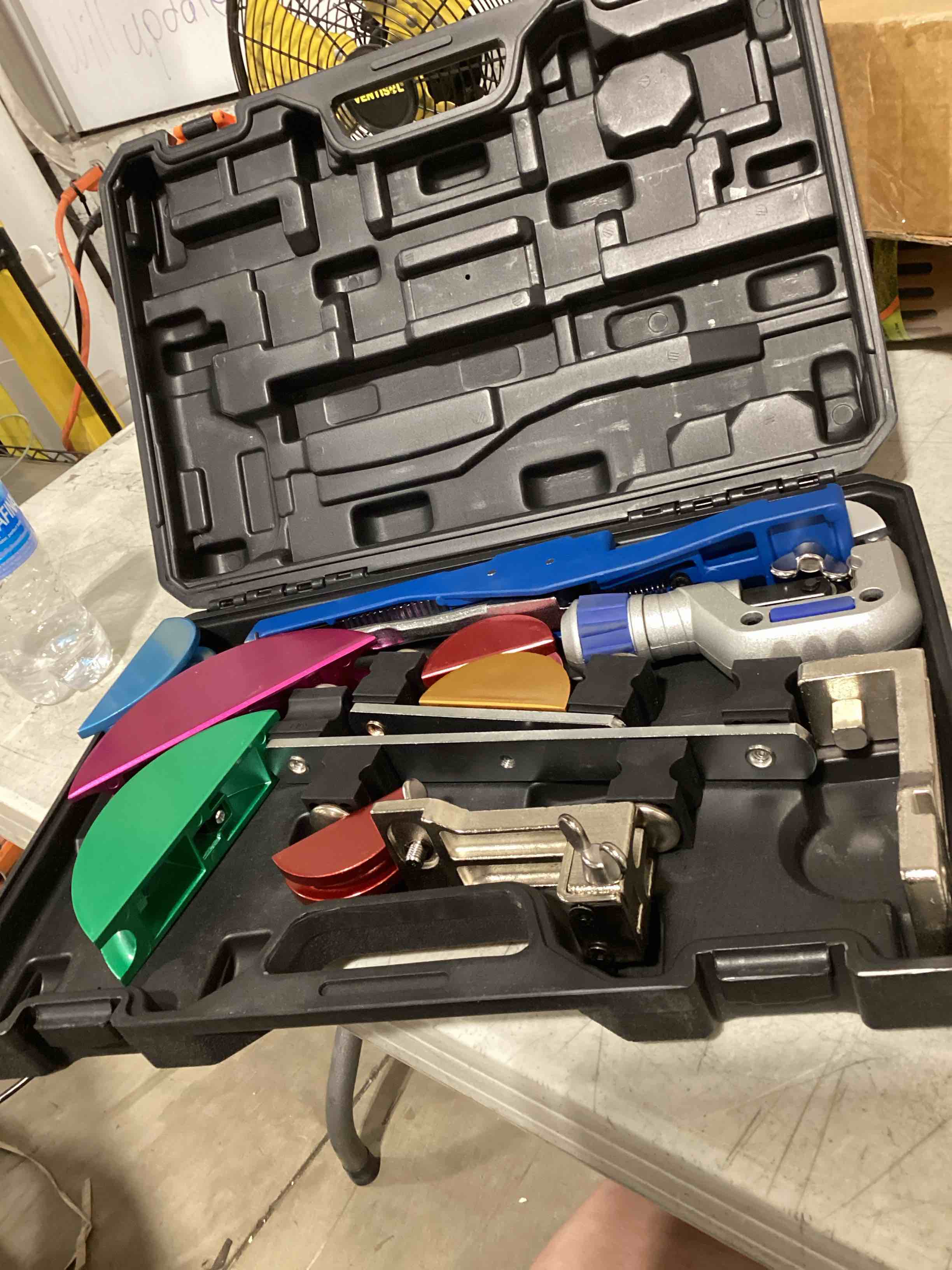 Condition photo showing As Is for beaiguna 15pcs copper pipe bender tool, tubing bender hvac tools set for 1/4"-7/8" o.d. pipes, 90° forward/reverse pipe tube bender with 7 heads, upgraded copper benders tool for hvac air condition