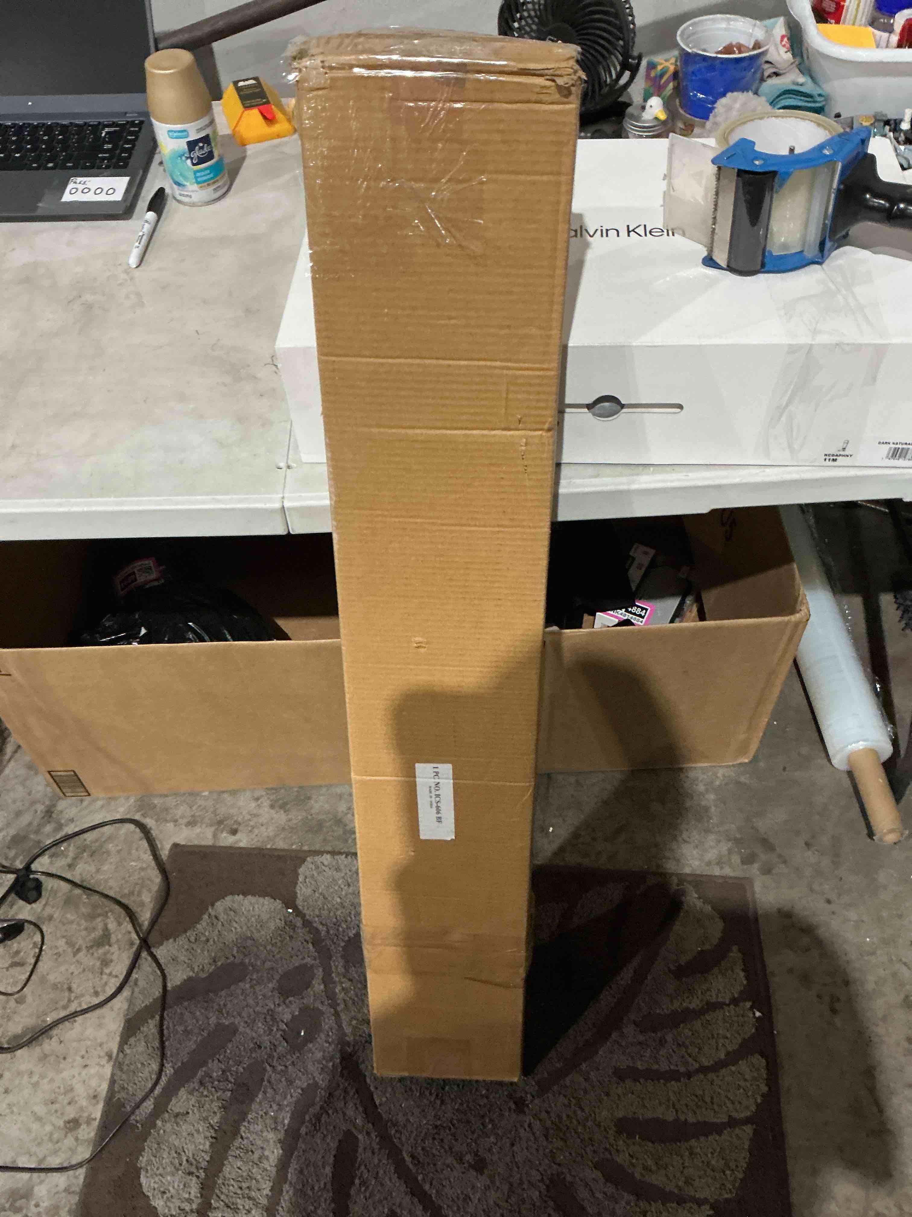 https://s3.amazonaws.com/lotting-images-prod/bidfta/GRA4804883_1788348040991.jpeg