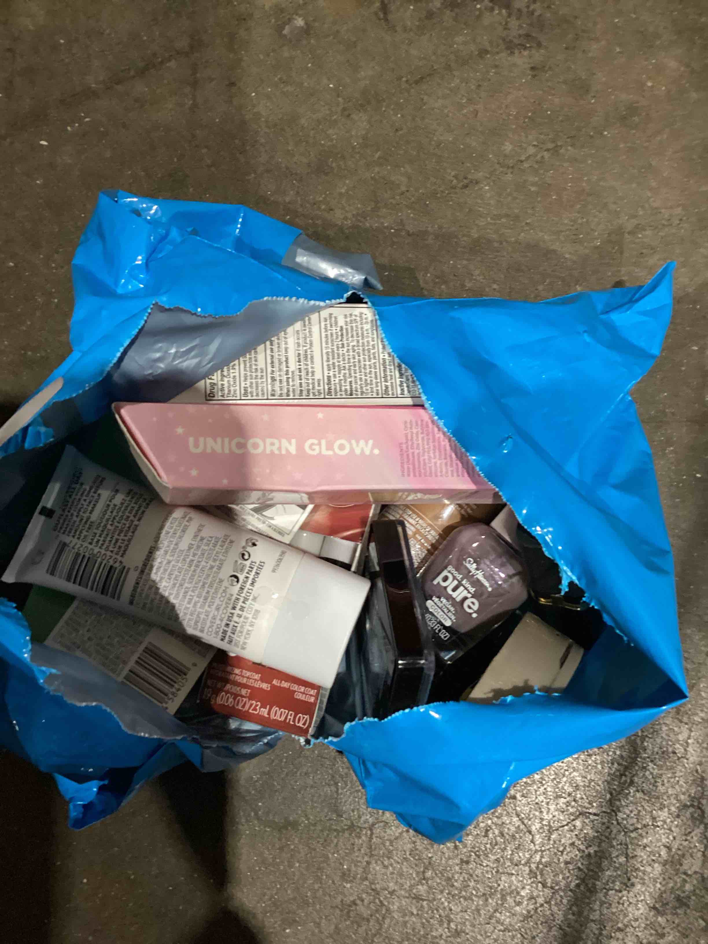 assorted mixed makeup (cosmetics & skin care) (different brands)