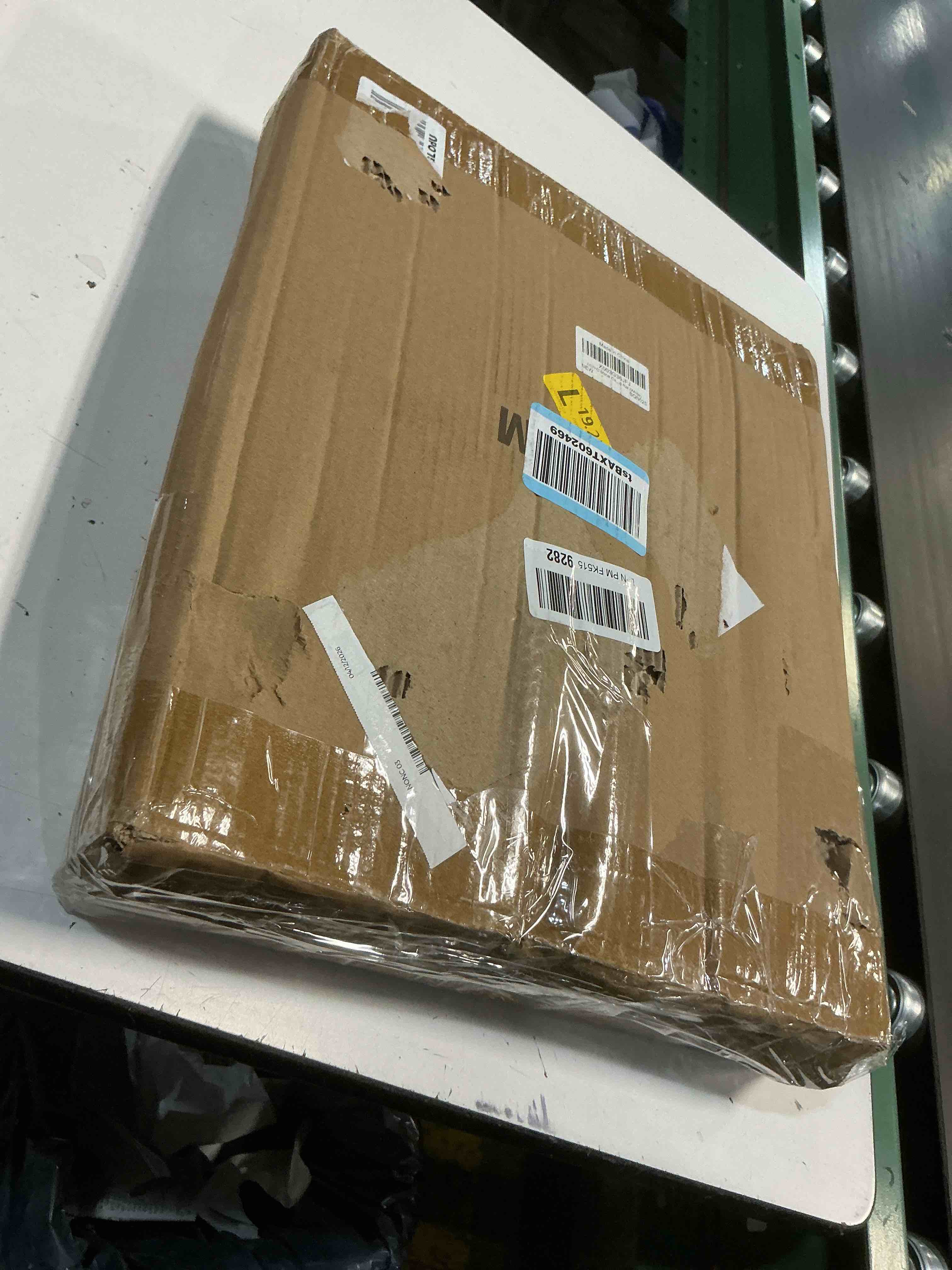 https://s3.amazonaws.com/lotting-images-prod/bidfta/GRA4999383_1778334313459.jpeg