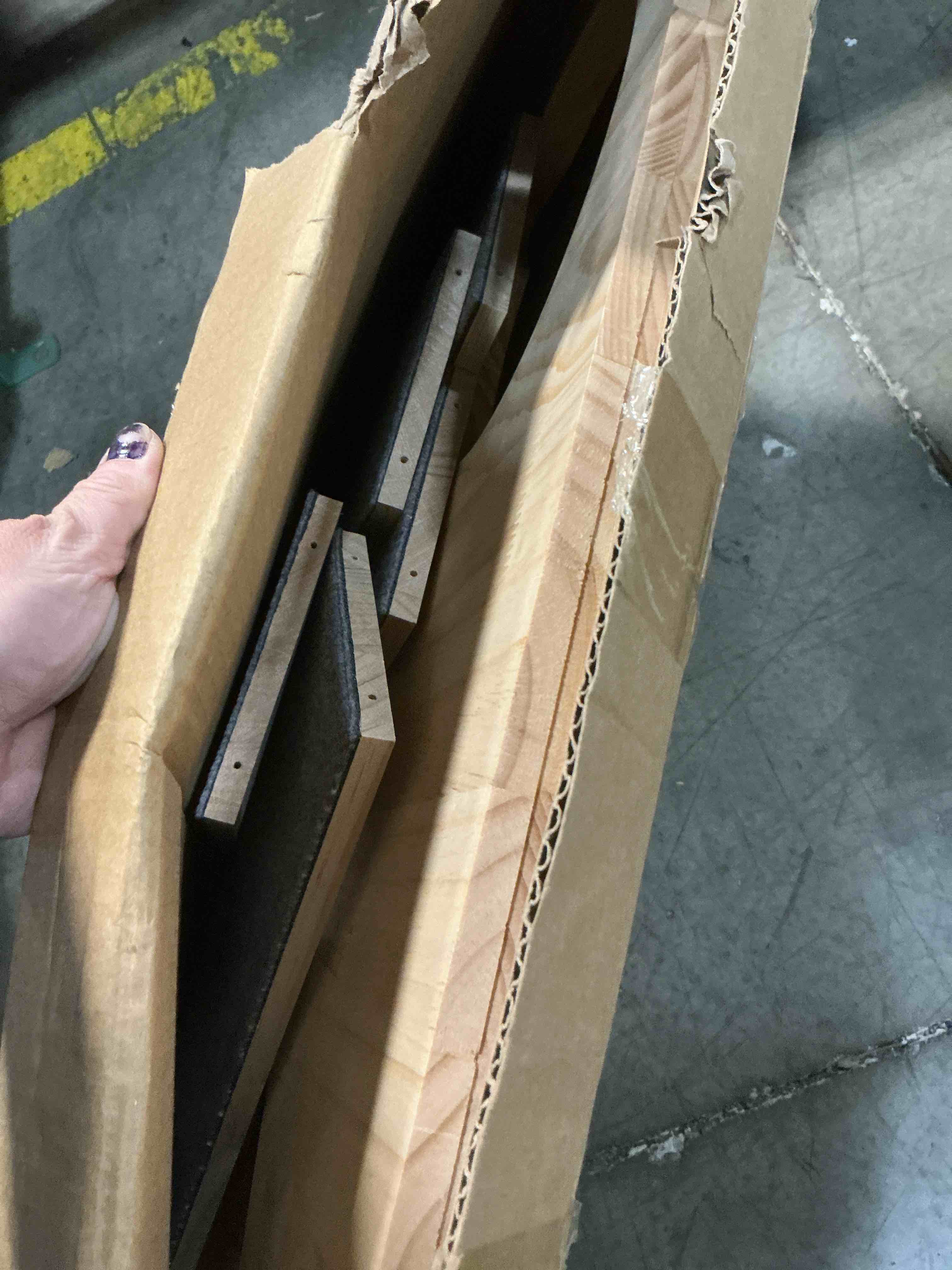 Condition photo showing Good Condition for dog stairs for small medium large dogs 22.44" h load capacity 150lbs solid wood non-slip sturdy pet steps for bed & couch 5 step 15.75 * 27.56 * 22.44" five step method 22.44inch