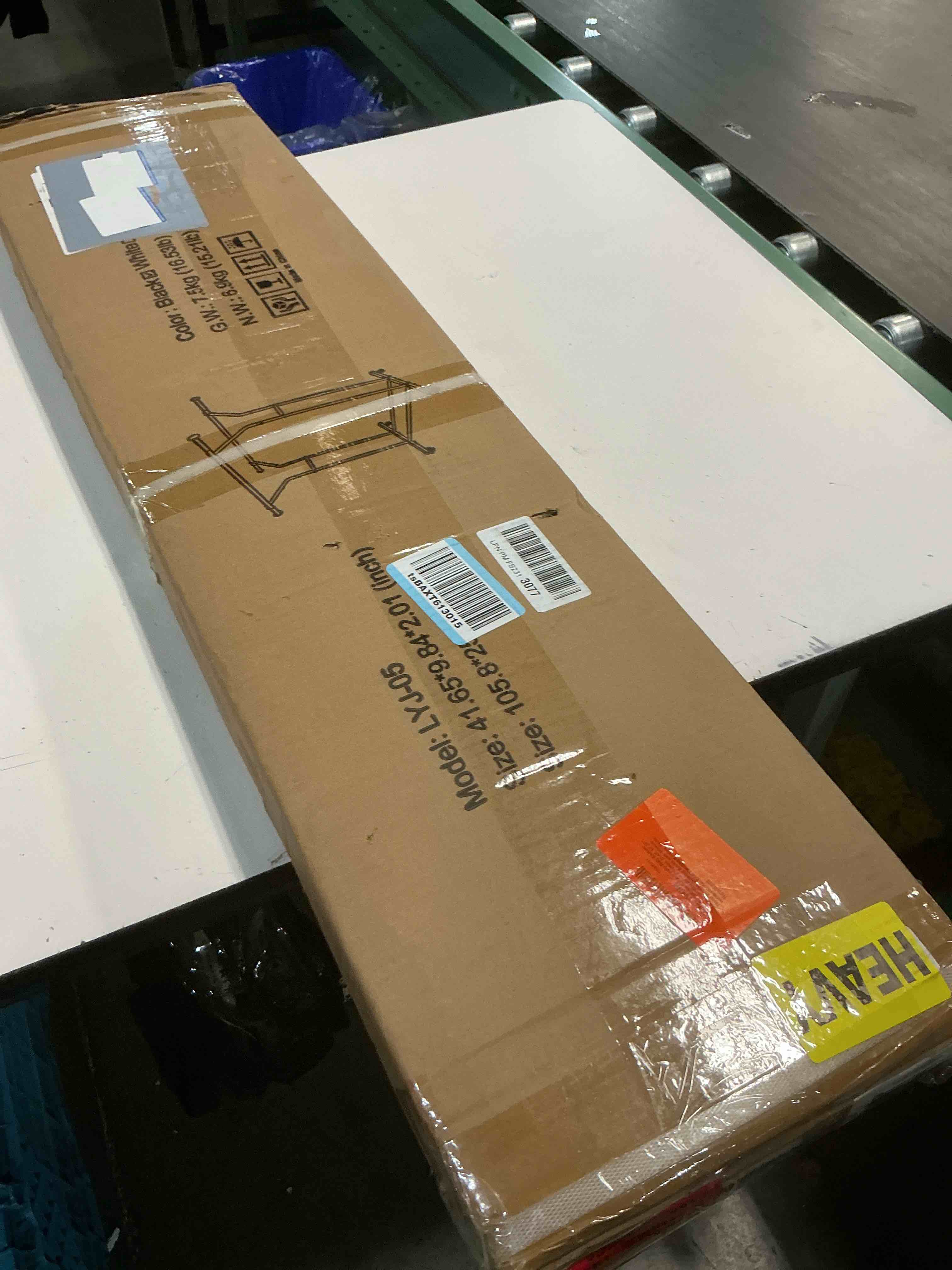 https://s3.amazonaws.com/lotting-images-prod/bidfta/GRA4999406_1778338485655.jpeg