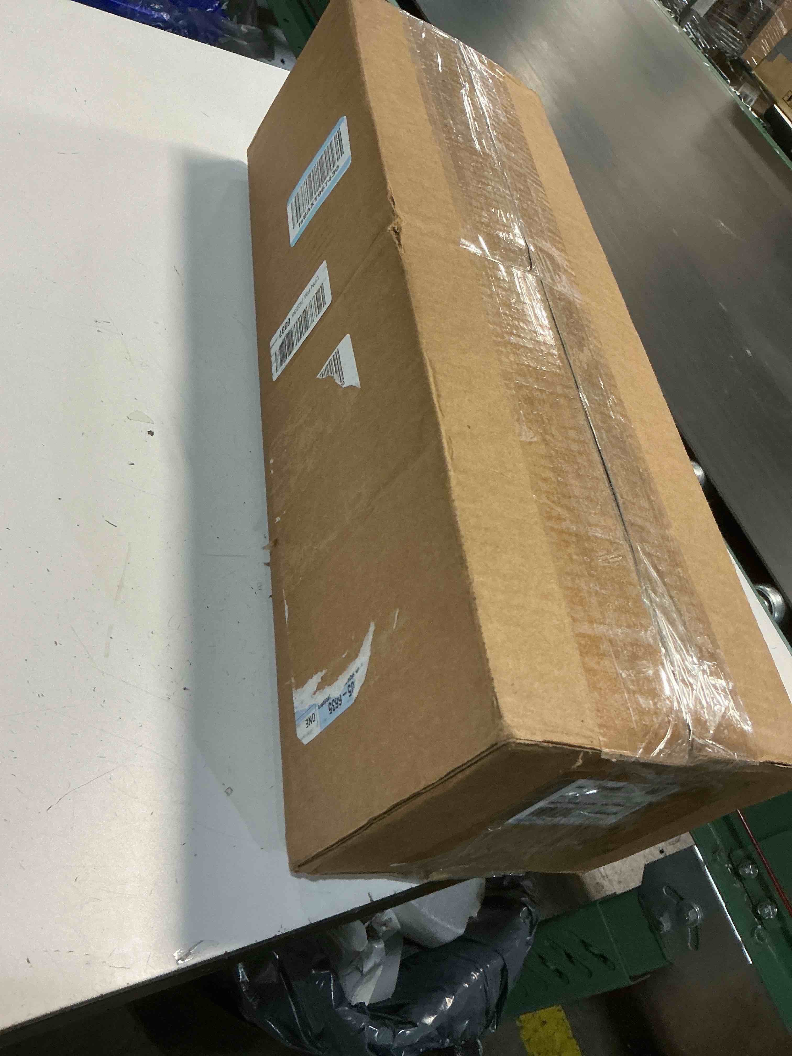 https://s3.amazonaws.com/lotting-images-prod/bidfta/GRA4999407_1778338562770.jpeg