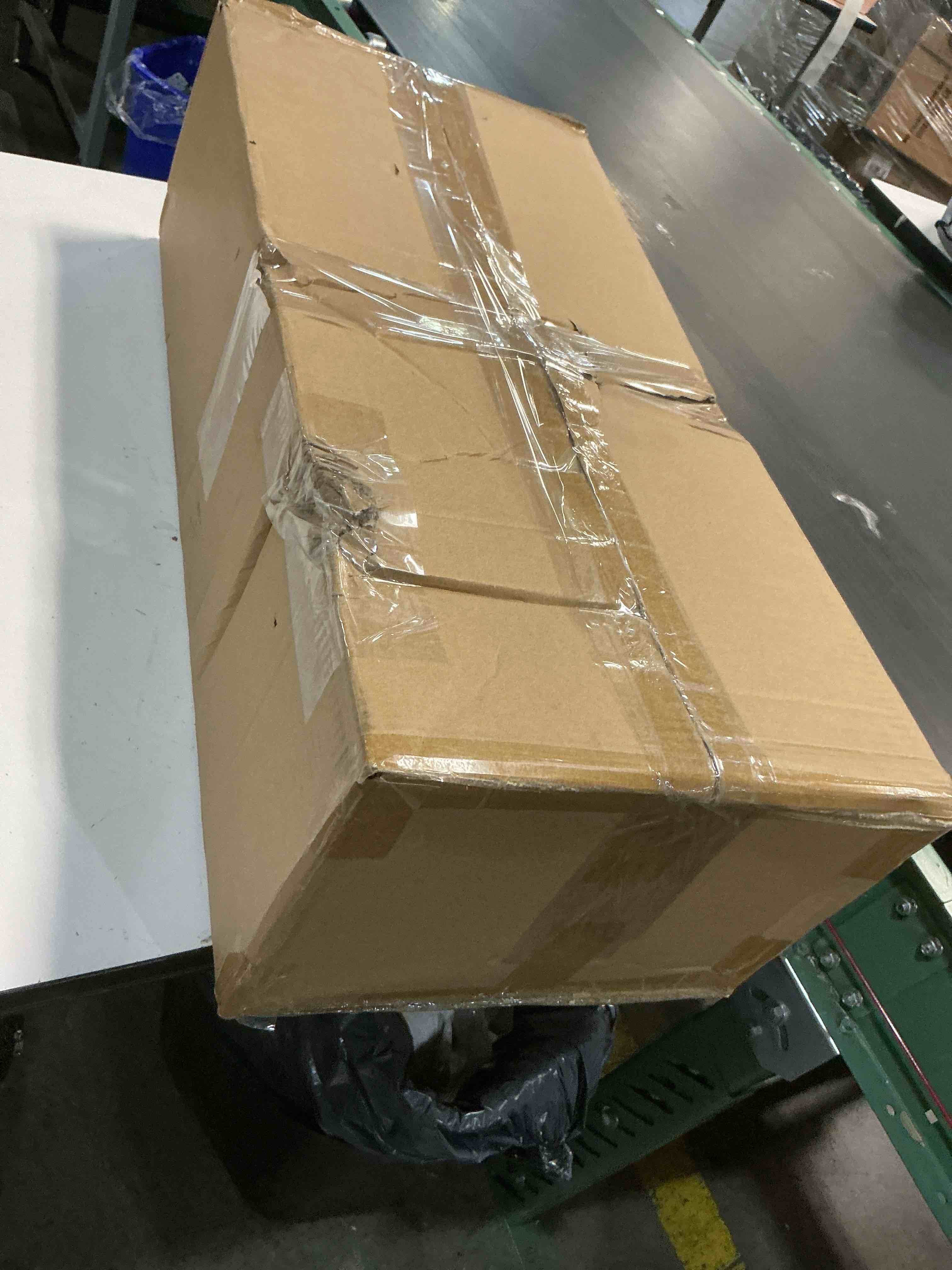 https://s3.amazonaws.com/lotting-images-prod/bidfta/GRA4999414_1778339589792.jpeg