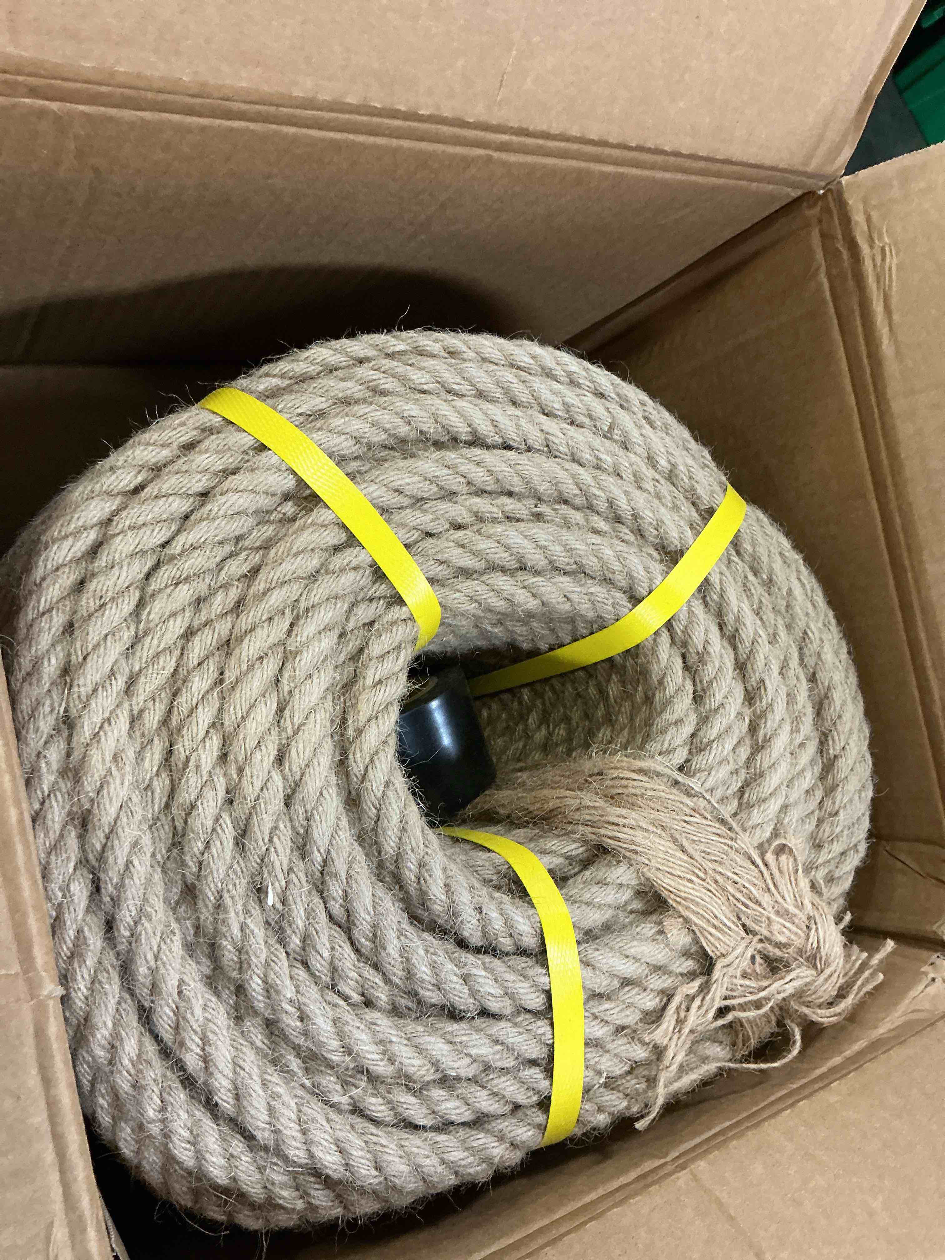 https://s3.amazonaws.com/lotting-images-prod/bidfta/GRA5007905_1789152045986.jpeg