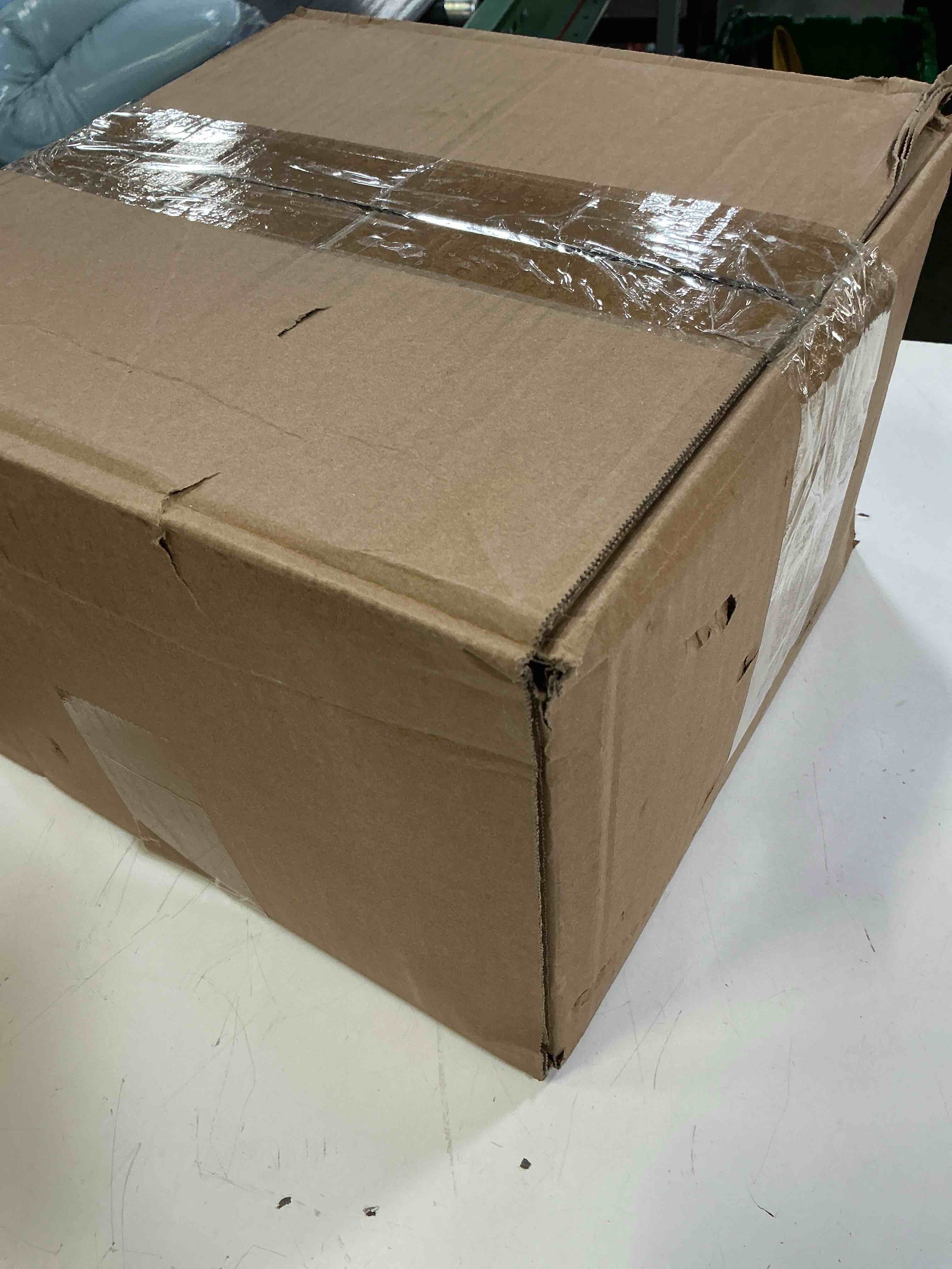 https://s3.amazonaws.com/lotting-images-prod/bidfta/GRA5007905_1789152060727.jpeg