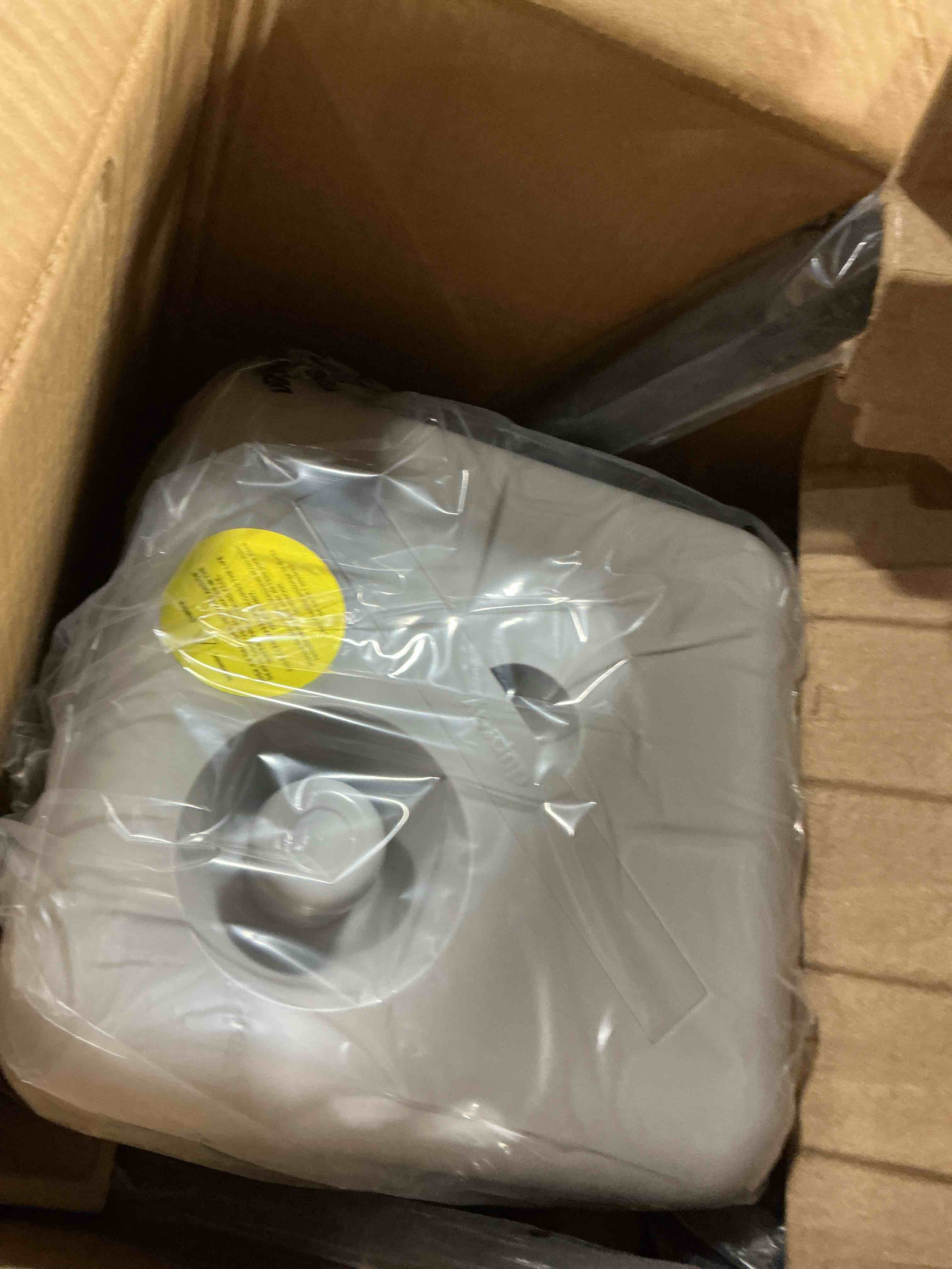 https://s3.amazonaws.com/lotting-images-prod/bidfta/GRA5026405_1777896935288.jpeg