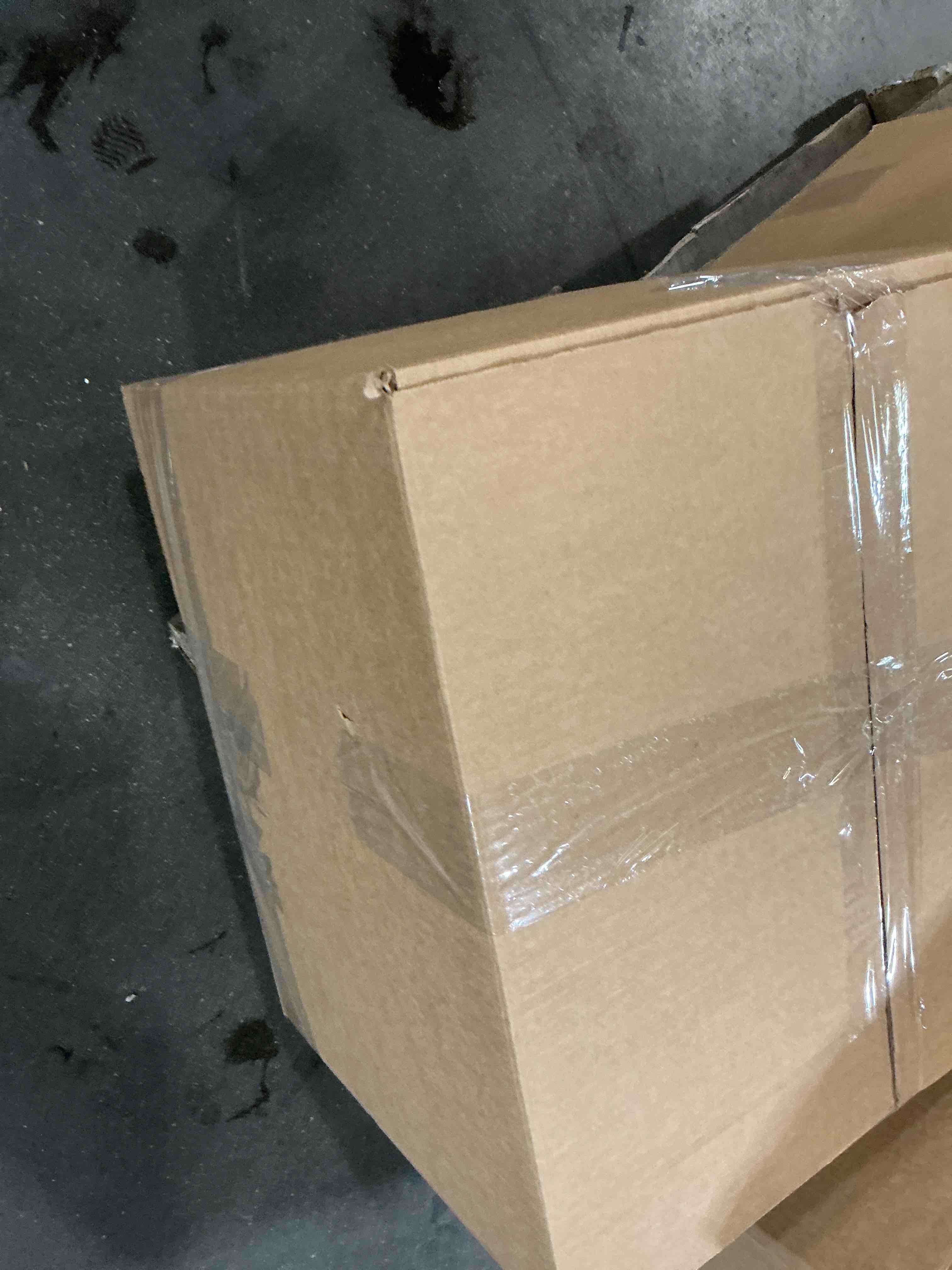 https://s3.amazonaws.com/lotting-images-prod/bidfta/GRA5027170_1778333054362.jpeg