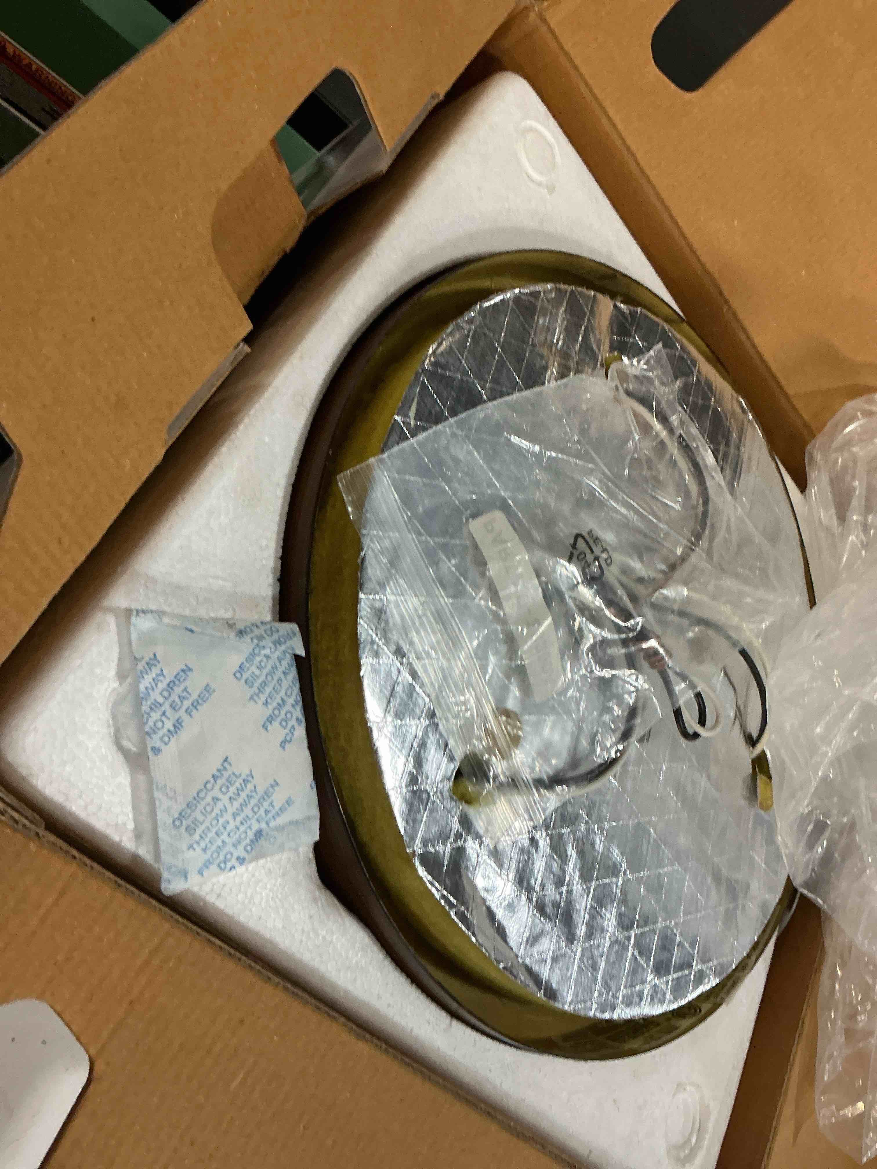 Condition photo showing Good Condition for barrington ceiling light flush mount 3-light clear seeded glass