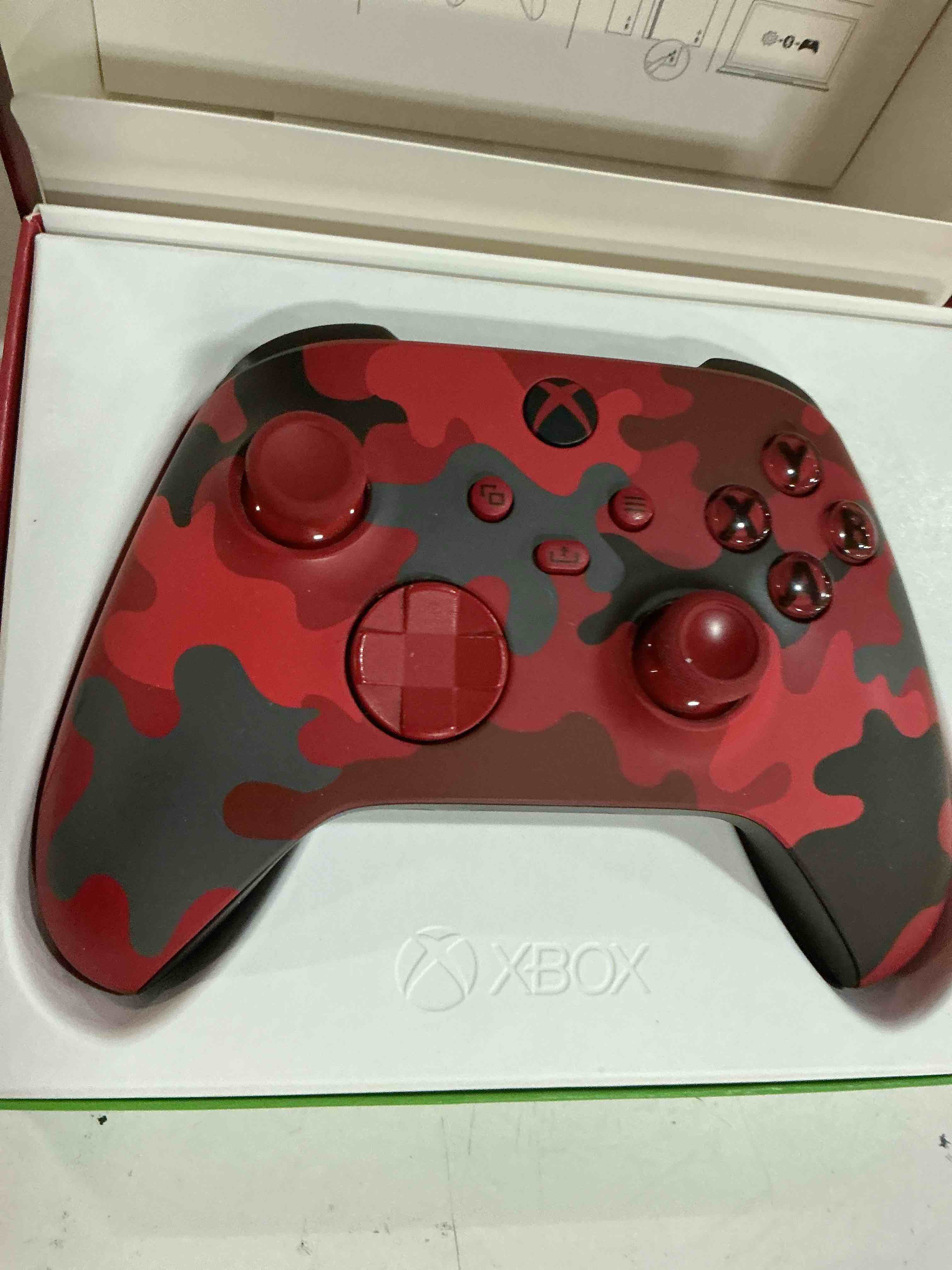 Condition photo showing Good Condition for xbox wireless controller – daystrike camo special edition for xbox series x|s, xxbox