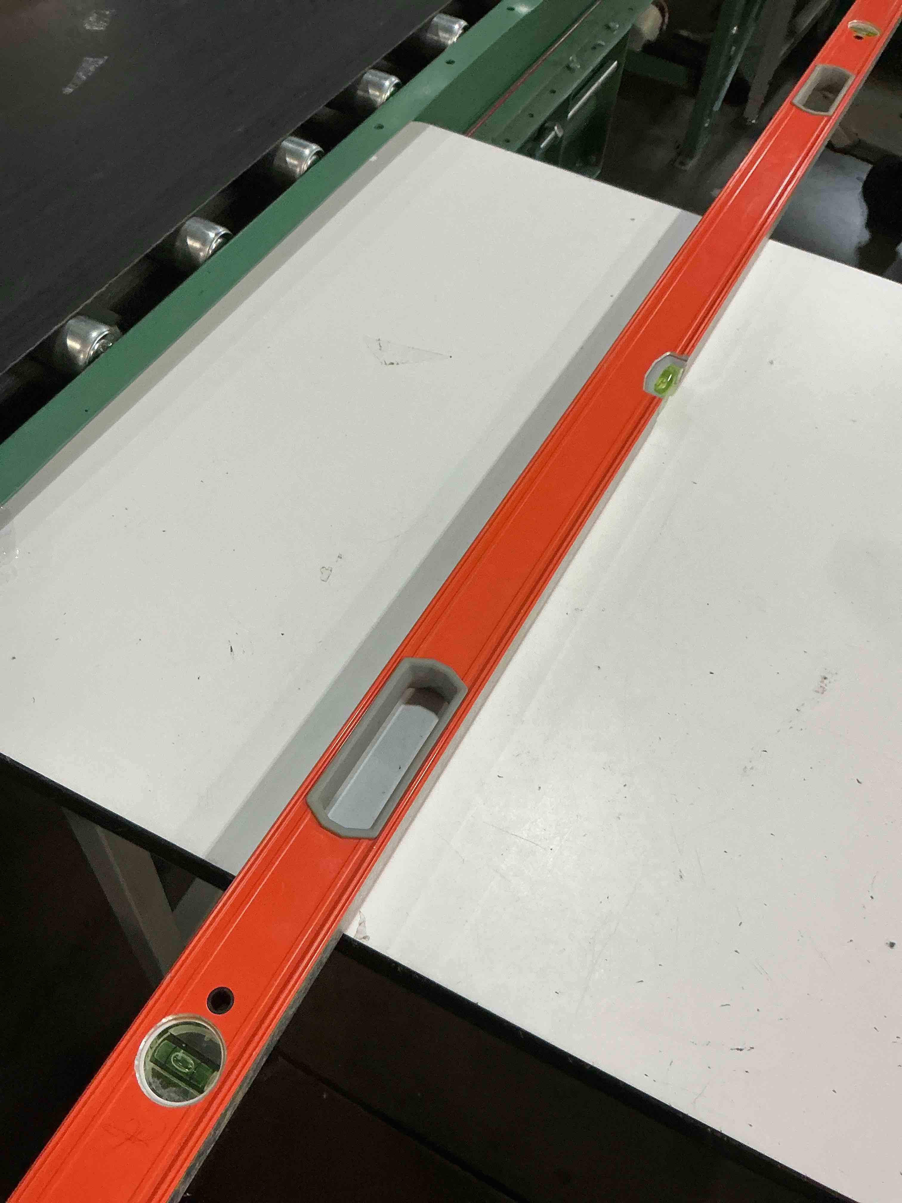 Condition photo showing Good Condition for 78” hd magnetic aluminum box level, mfr: 9550-7800-a