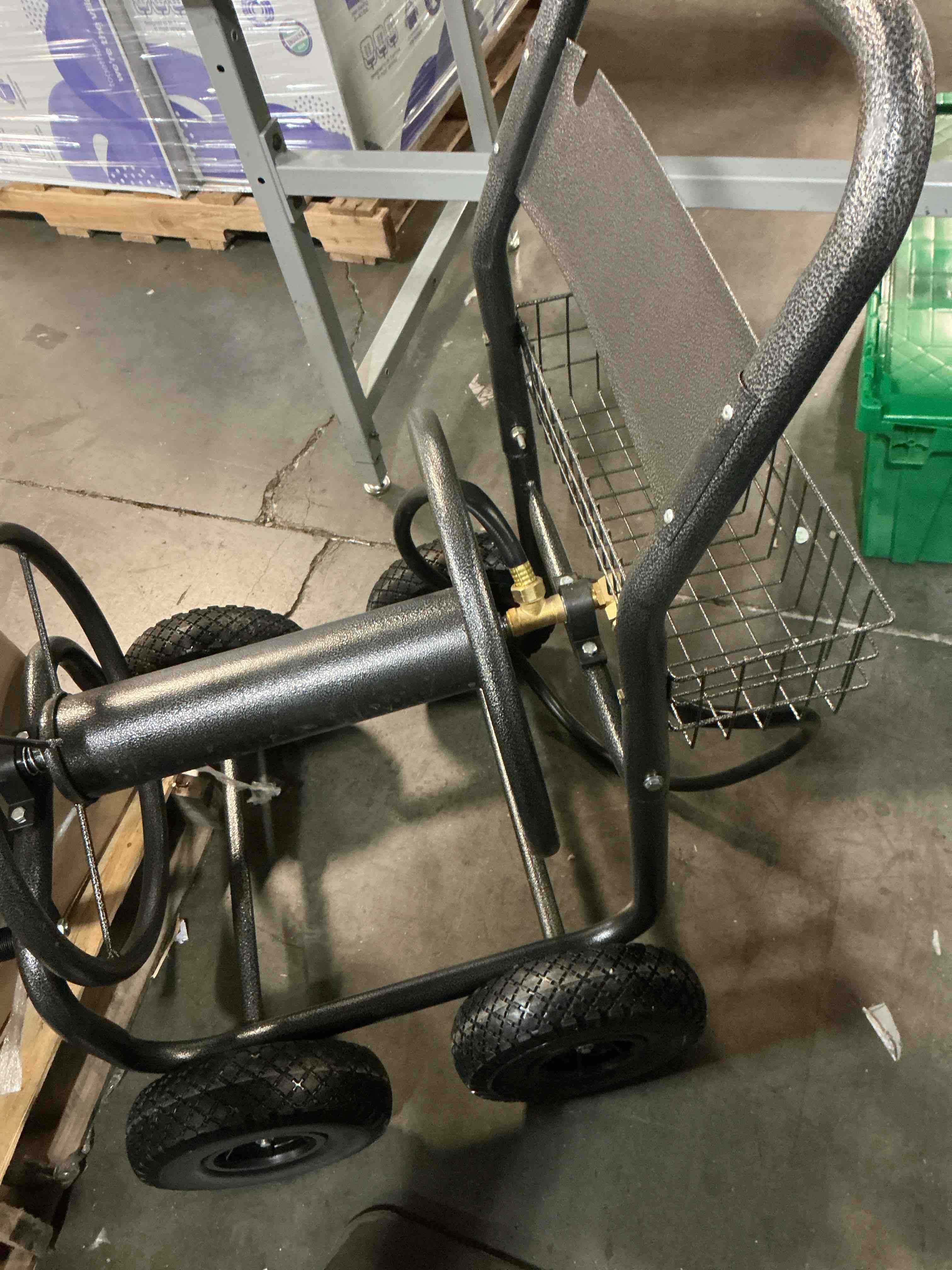 Condition photo showing Good Condition for project source steel 250-ft cart hose reel