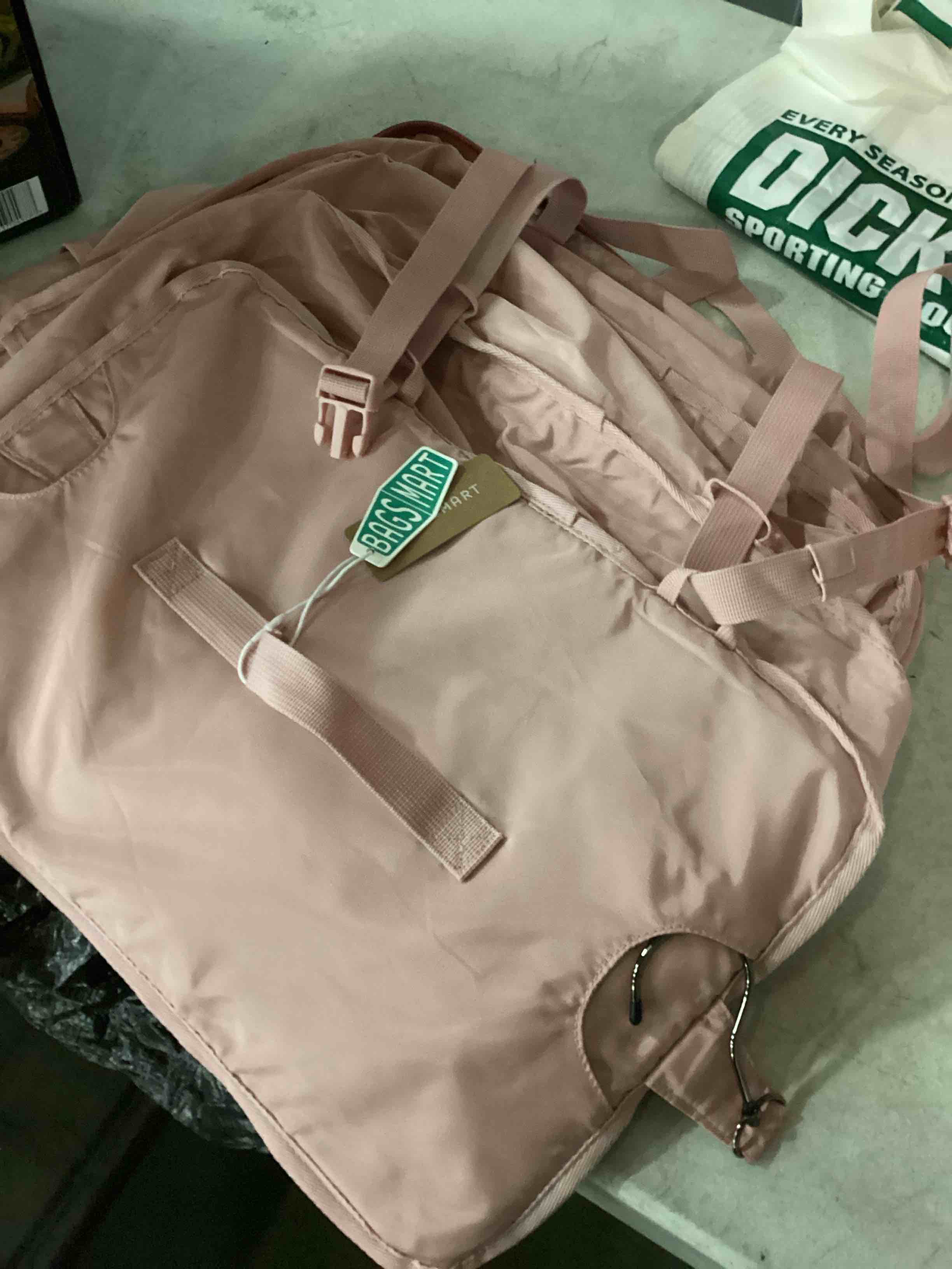 Condition photo showing Good Condition for bagsmart wet dry bags, travel bags reusable for swimsuits (candy pink)