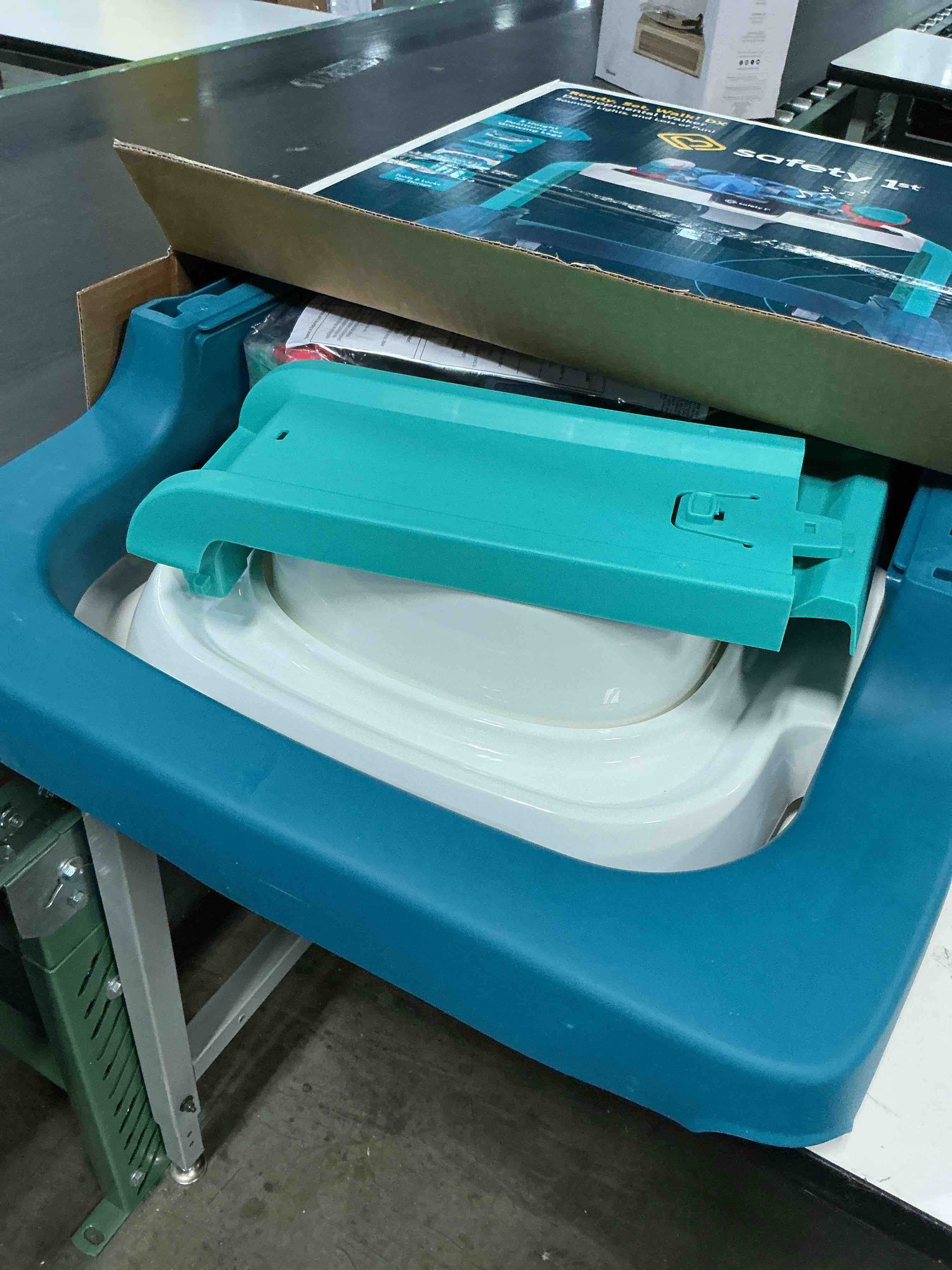 Condition photo showing Good Condition for safety 1st ready, set, walk! dx developmental walker, spotlight teal spotlight teal 2