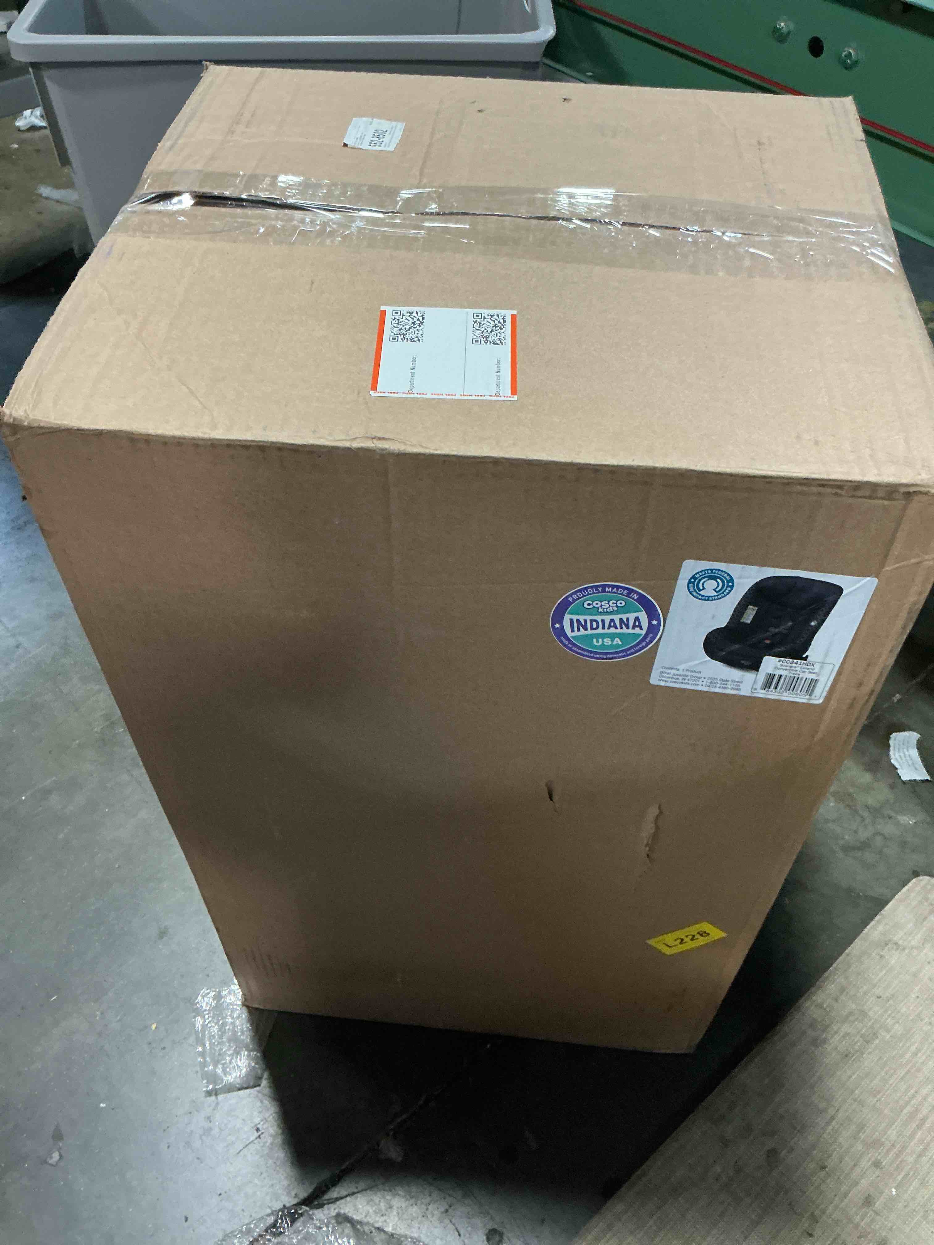 https://s3.amazonaws.com/lotting-images-prod/bidfta/GRA5072215_1776520159749.jpeg