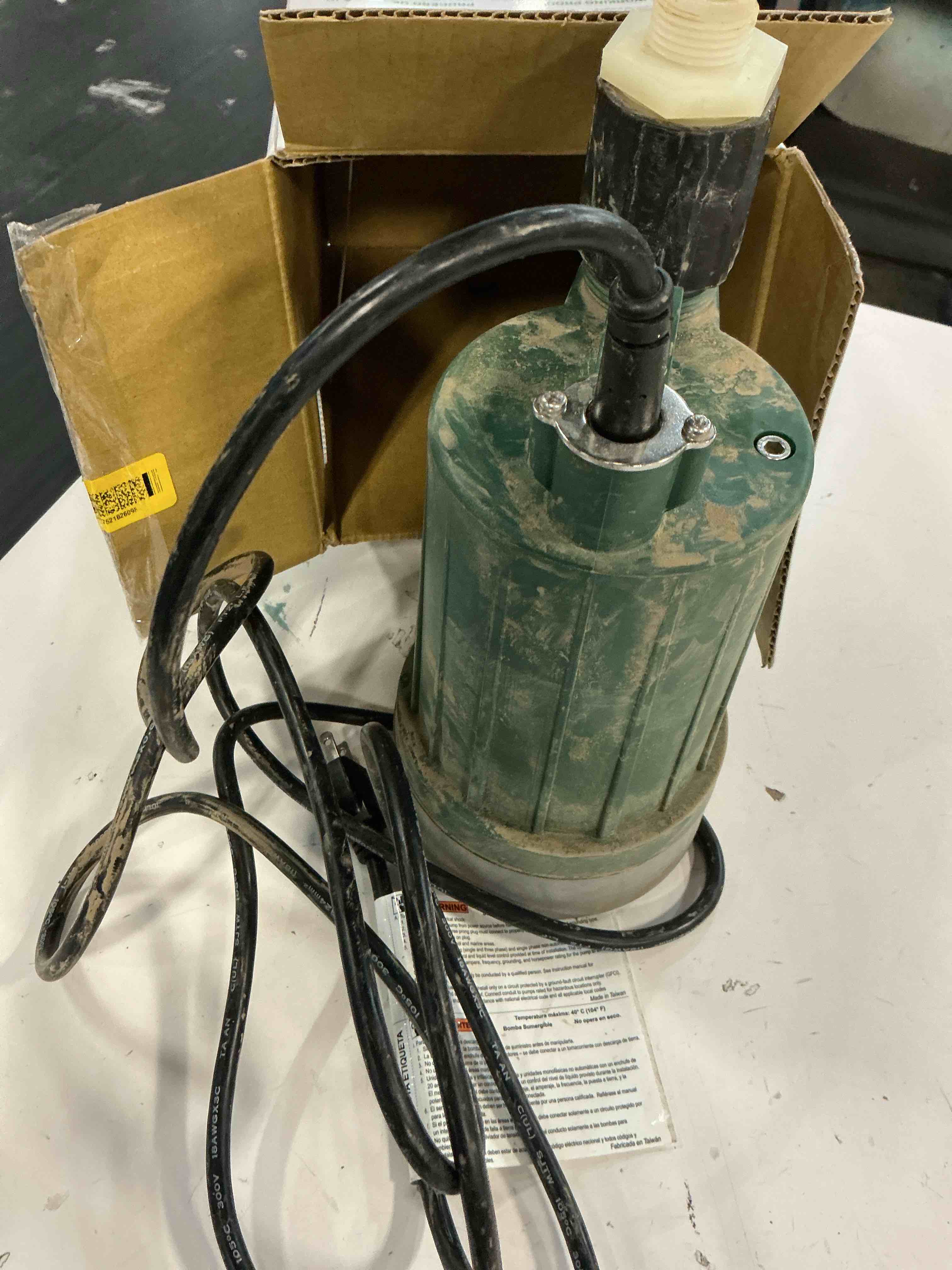 Condition photo showing As Is for 1/3hp automatic utility pump