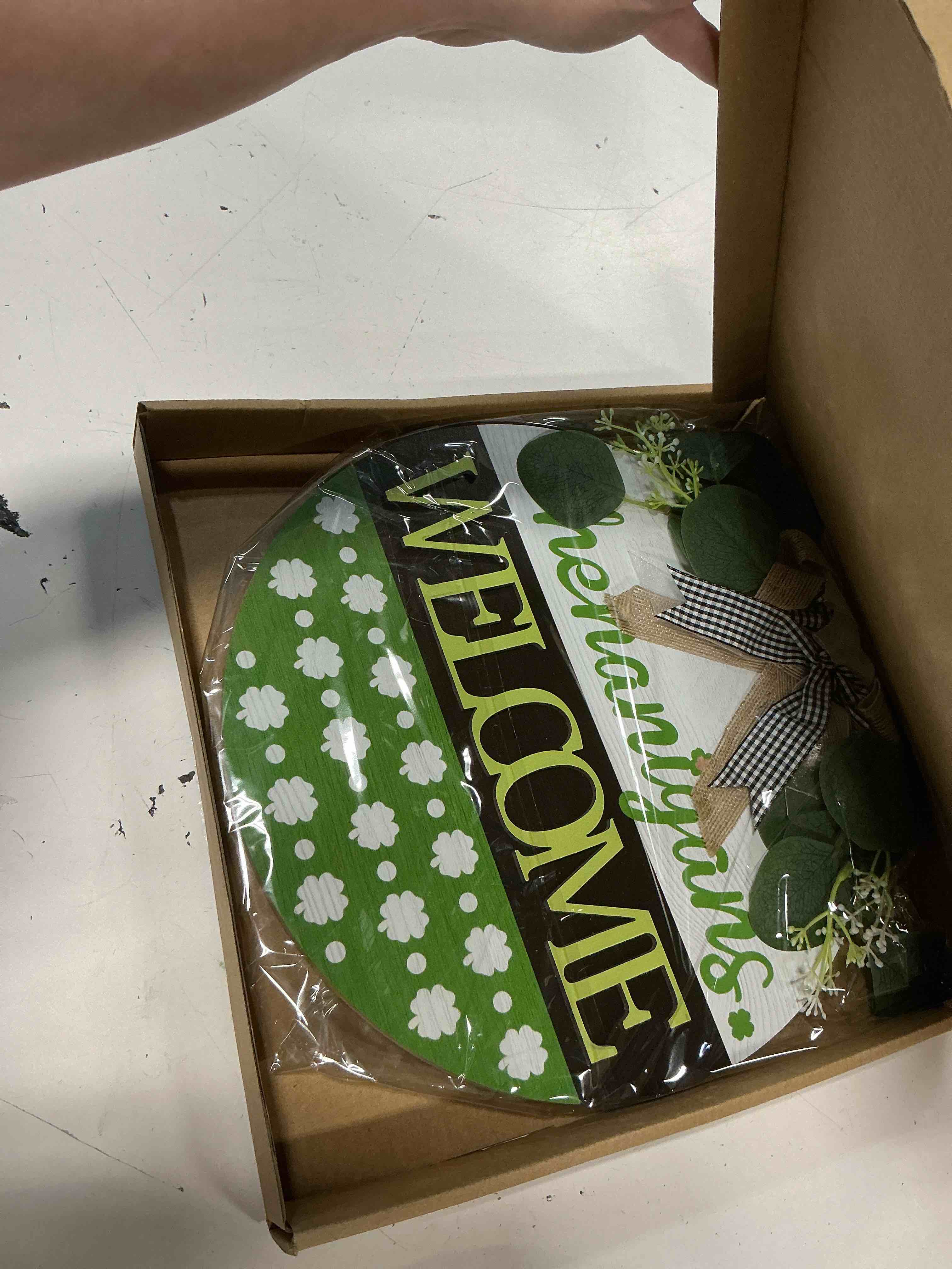 Condition photo showing New/Like New for toarti st. patrick's day welcome sign door wreath (11.4"x11.4"), rustic shenanigans saint patrick’s wall hanging decor, scandinavian irish shamrock clover home decoration for front porch bar shenanigans welcome