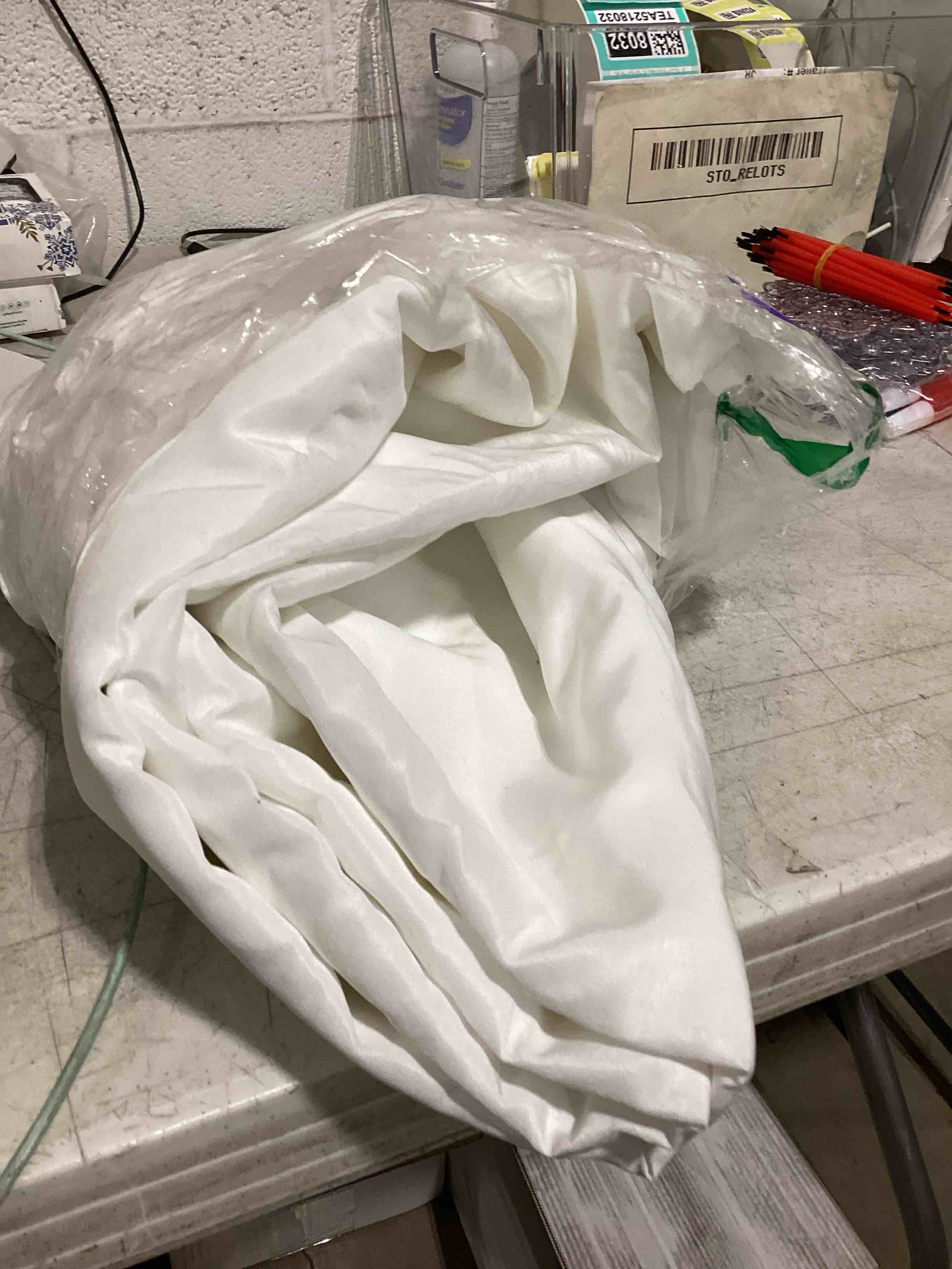 Condition photo showing Good Condition for 2-pack 60x102 inch white table cloths, solid stain and wrinkle resistant oblong tablecloth, premium plain weave polyester fabric rectangle table linen covers for hotel, wedding