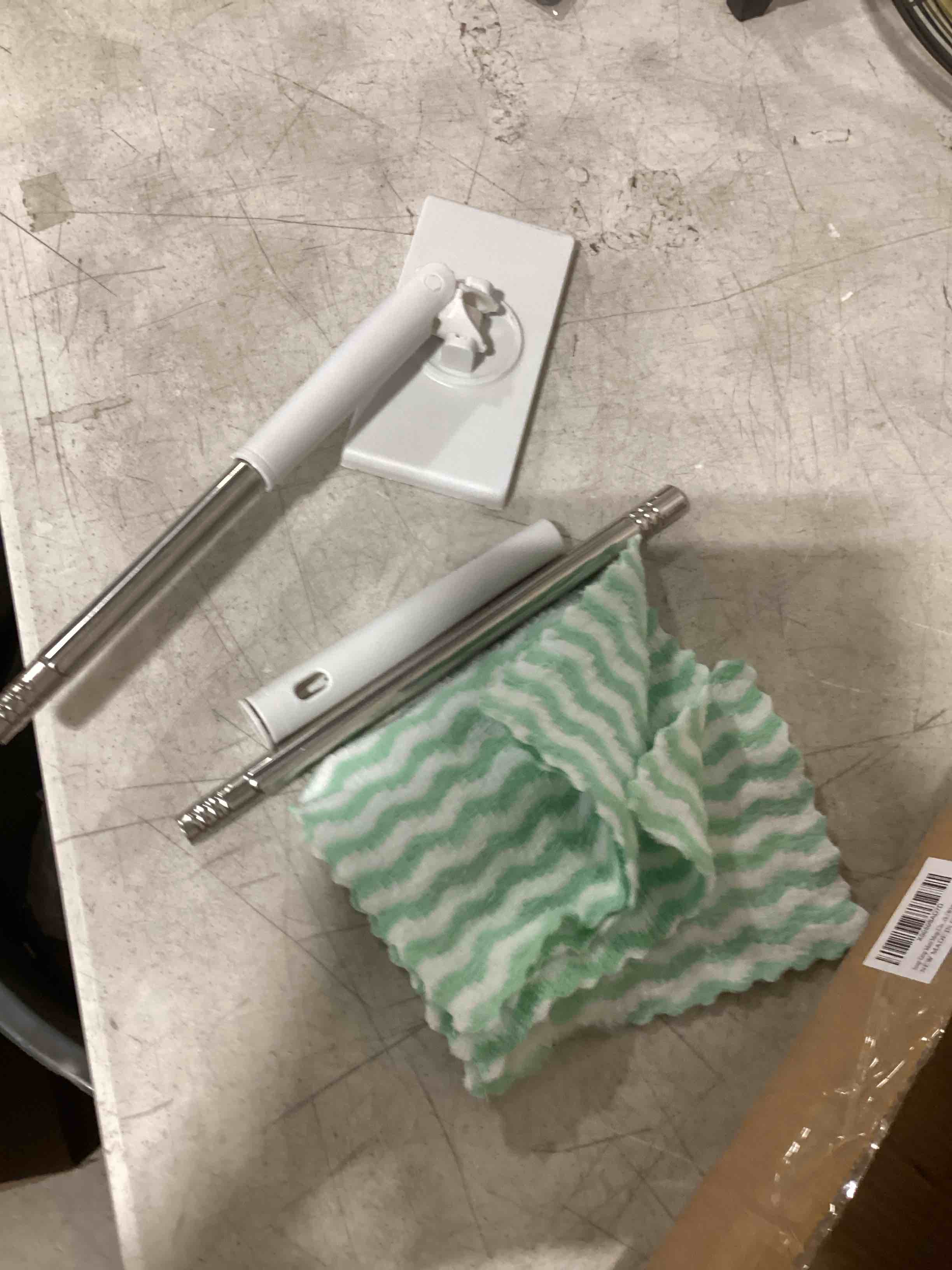 Condition photo showing Good Condition for zero-touch shark tooth mop with sturdy 15"-51" detachable handle | hands-free cloth change & 20 reusable pads, 360° swivel flat mop for wall gaps, floors & high ceilings