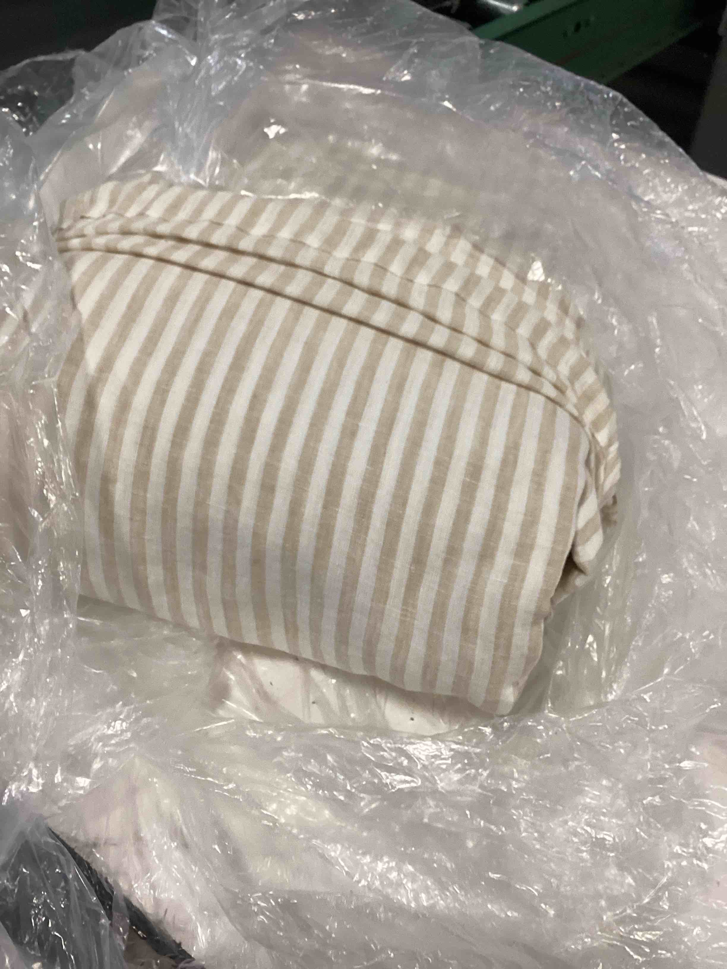 Condition photo showing Good Condition for quince european linen stripe duvet cover set king color willowleaf/white stripe
