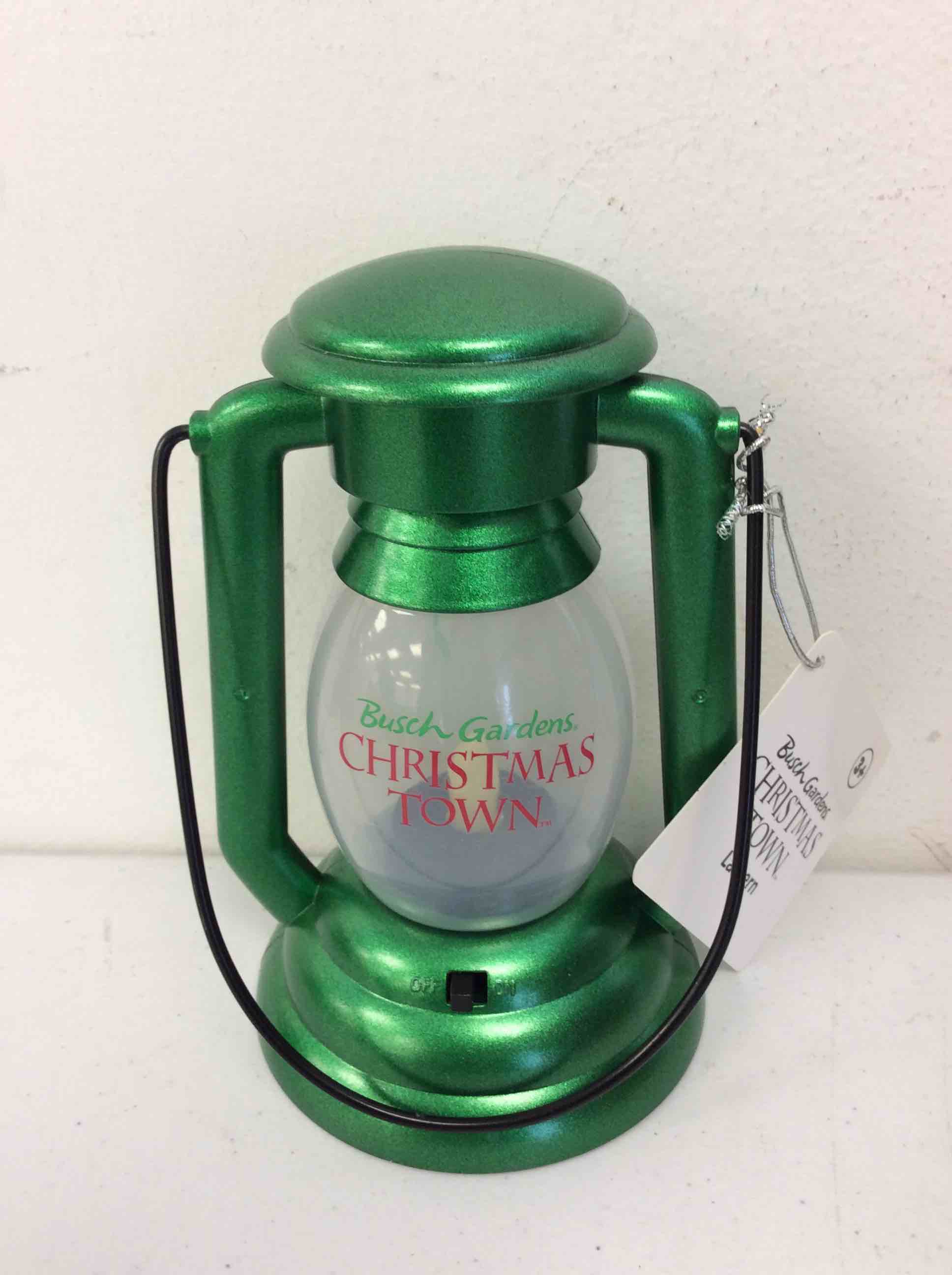 box of sea world busch gardens christmas town green lantern 14pcs
