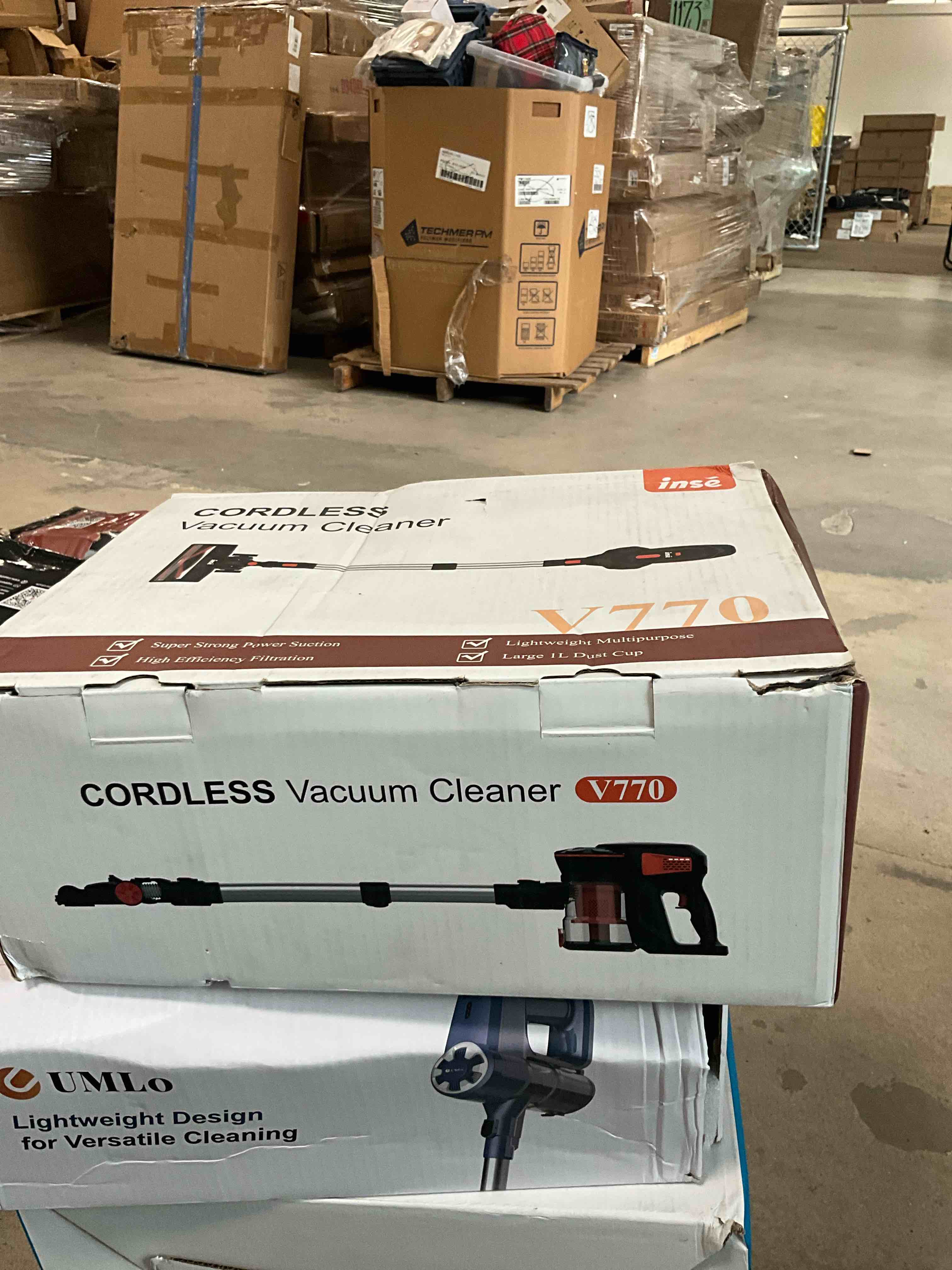 https://s3.amazonaws.com/lotting-images-prod/bidfta/GRA7018079_1788899129882.jpeg
