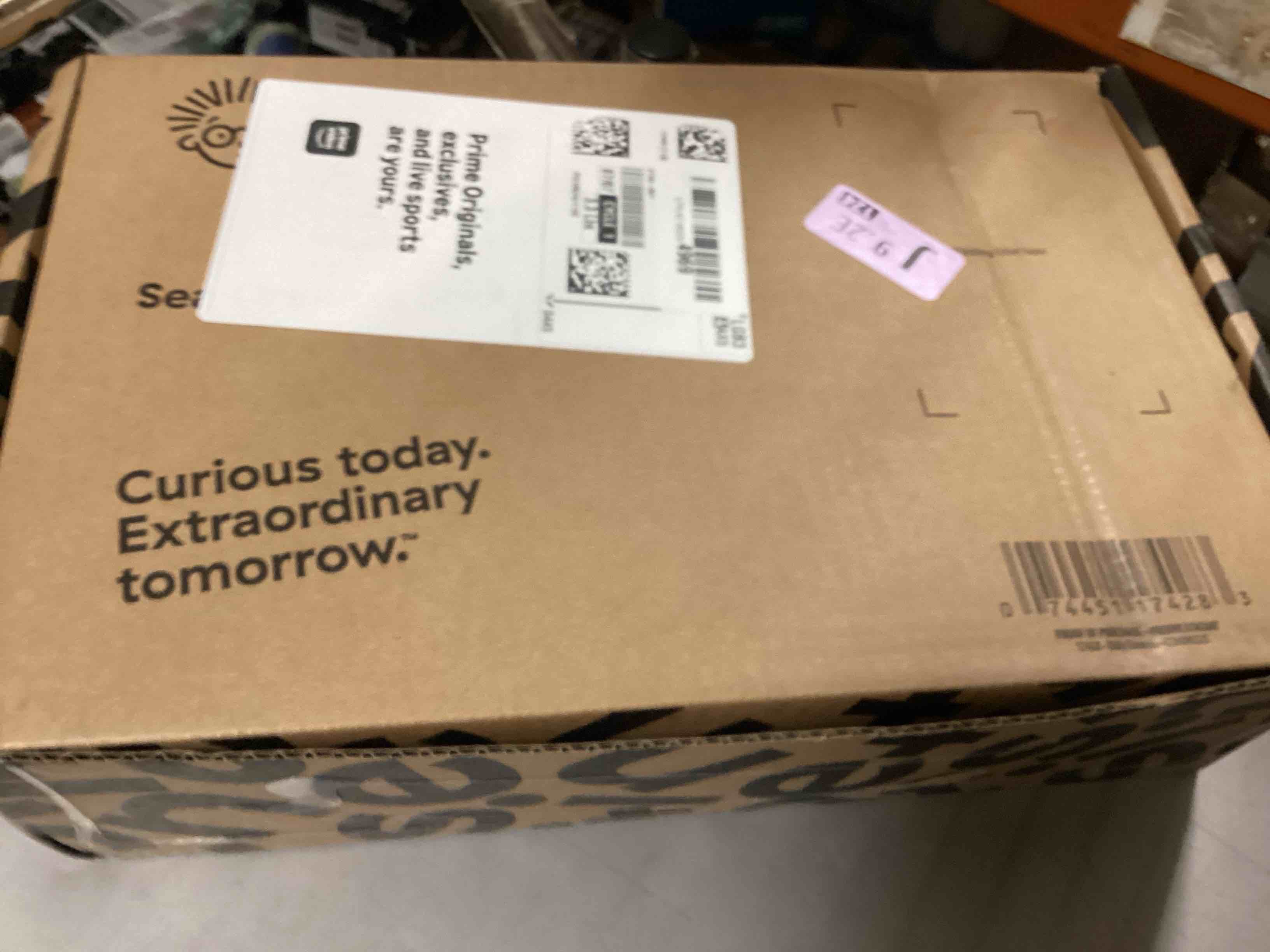 https://s3.amazonaws.com/lotting-images-prod/bidfta/GRA7018742_1789062950421.jpeg