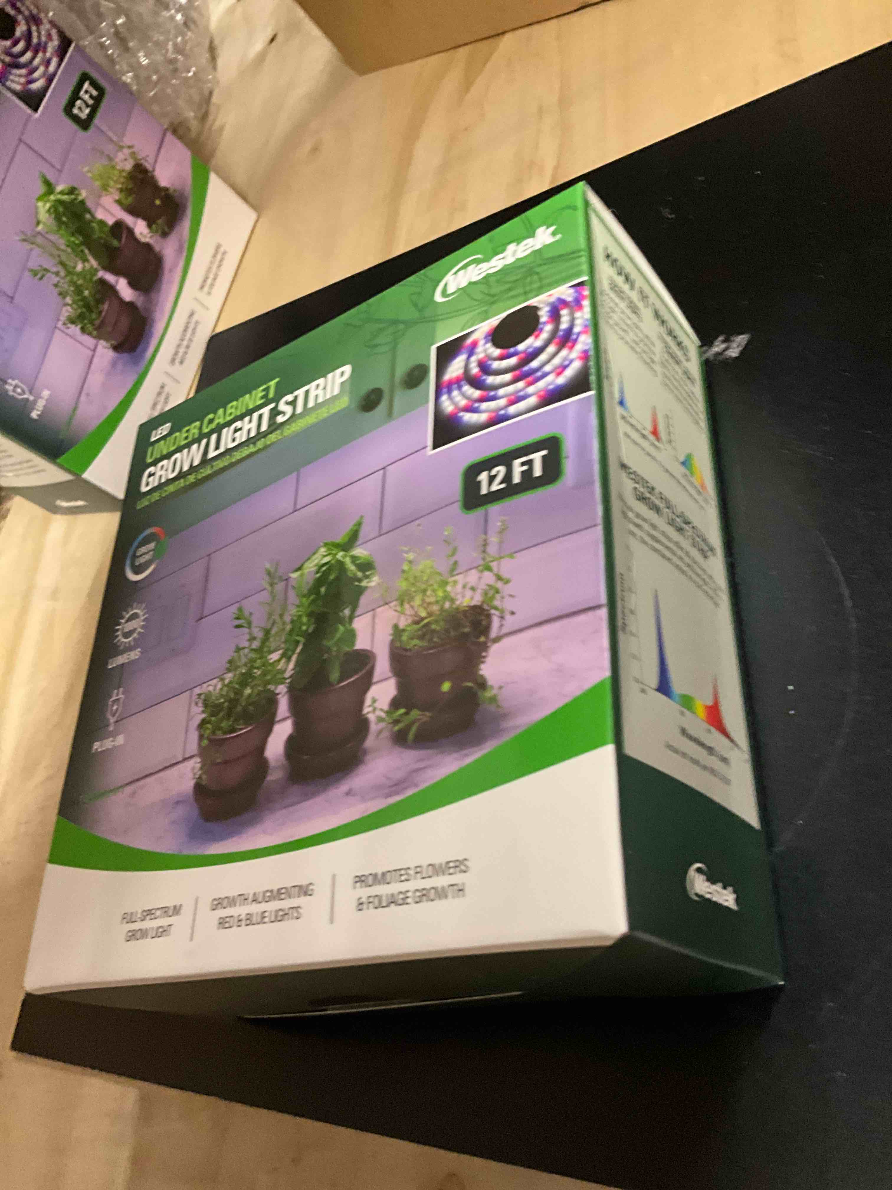 https://s3.amazonaws.com/lotting-images-prod/bidfta/GRA7019427_1789507283308.jpeg