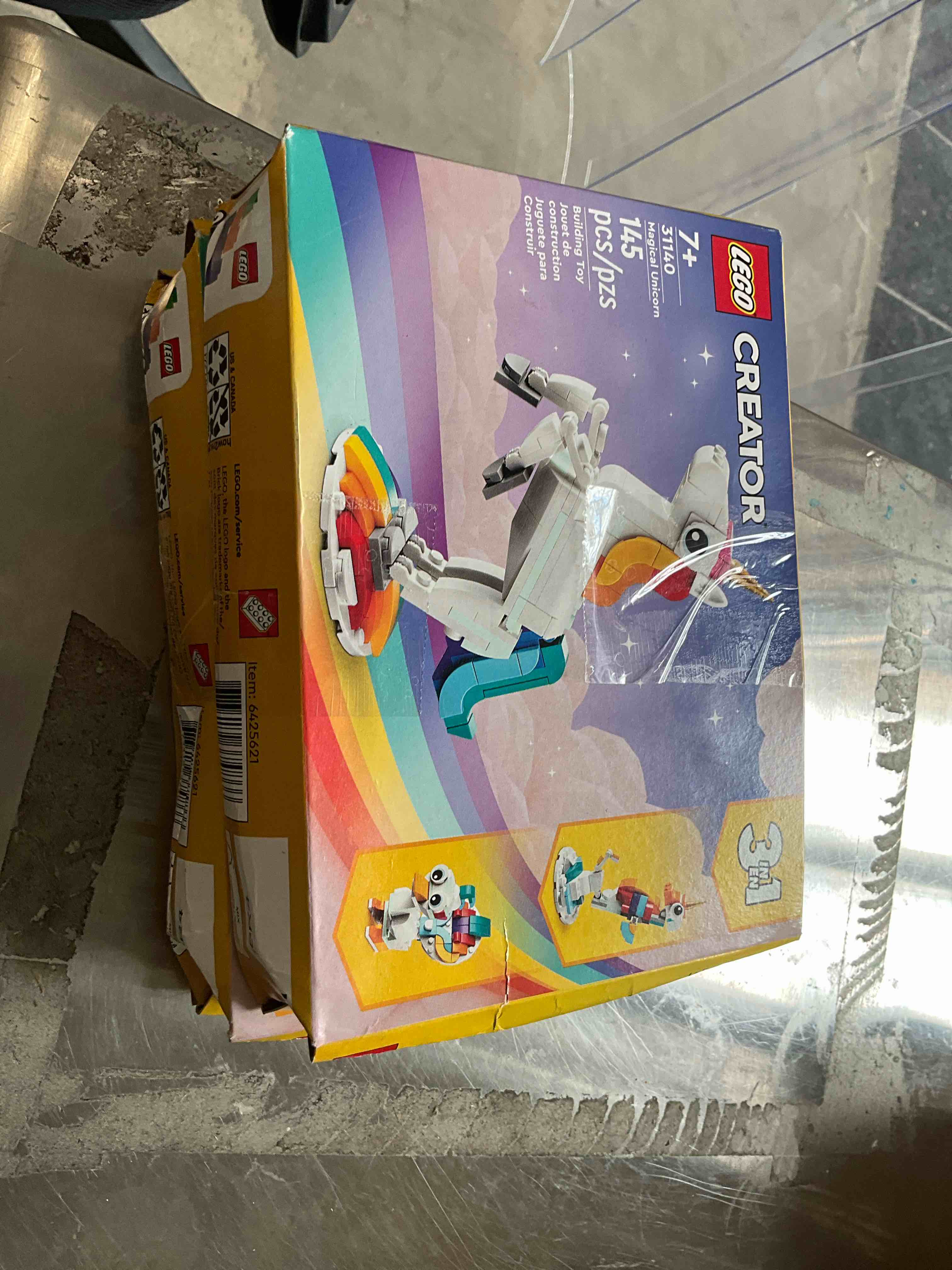 https://s3.amazonaws.com/lotting-images-prod/bidfta/GRA7019522_1789583413573.jpeg