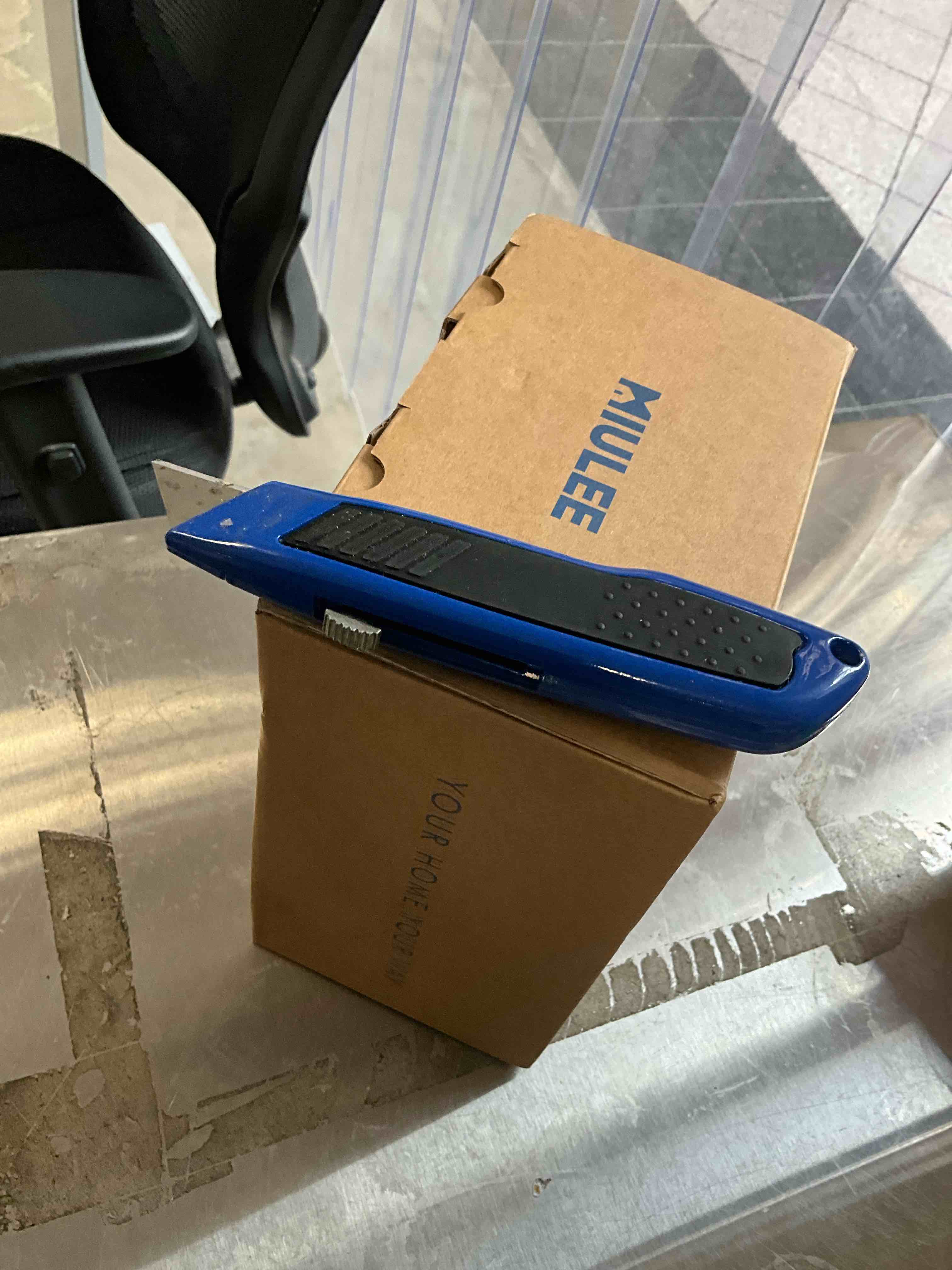 https://s3.amazonaws.com/lotting-images-prod/bidfta/GRA7019538_1789589052204.jpeg