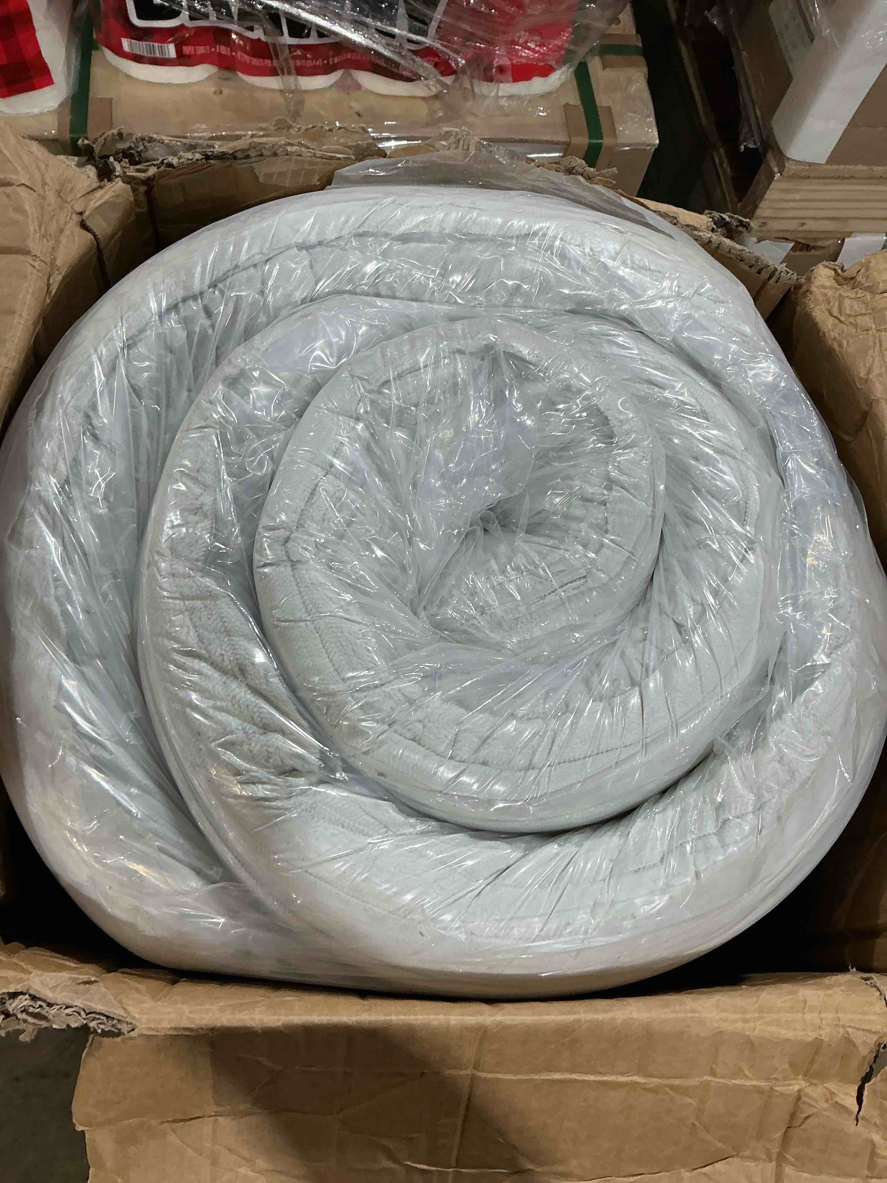Condition photo showing New/Like New for 137" u shaped sectional couch for living room, modular cloud sofa with double chaise, oversized deep seat boneless corduroy couch, no assembly required, white ; incomplete