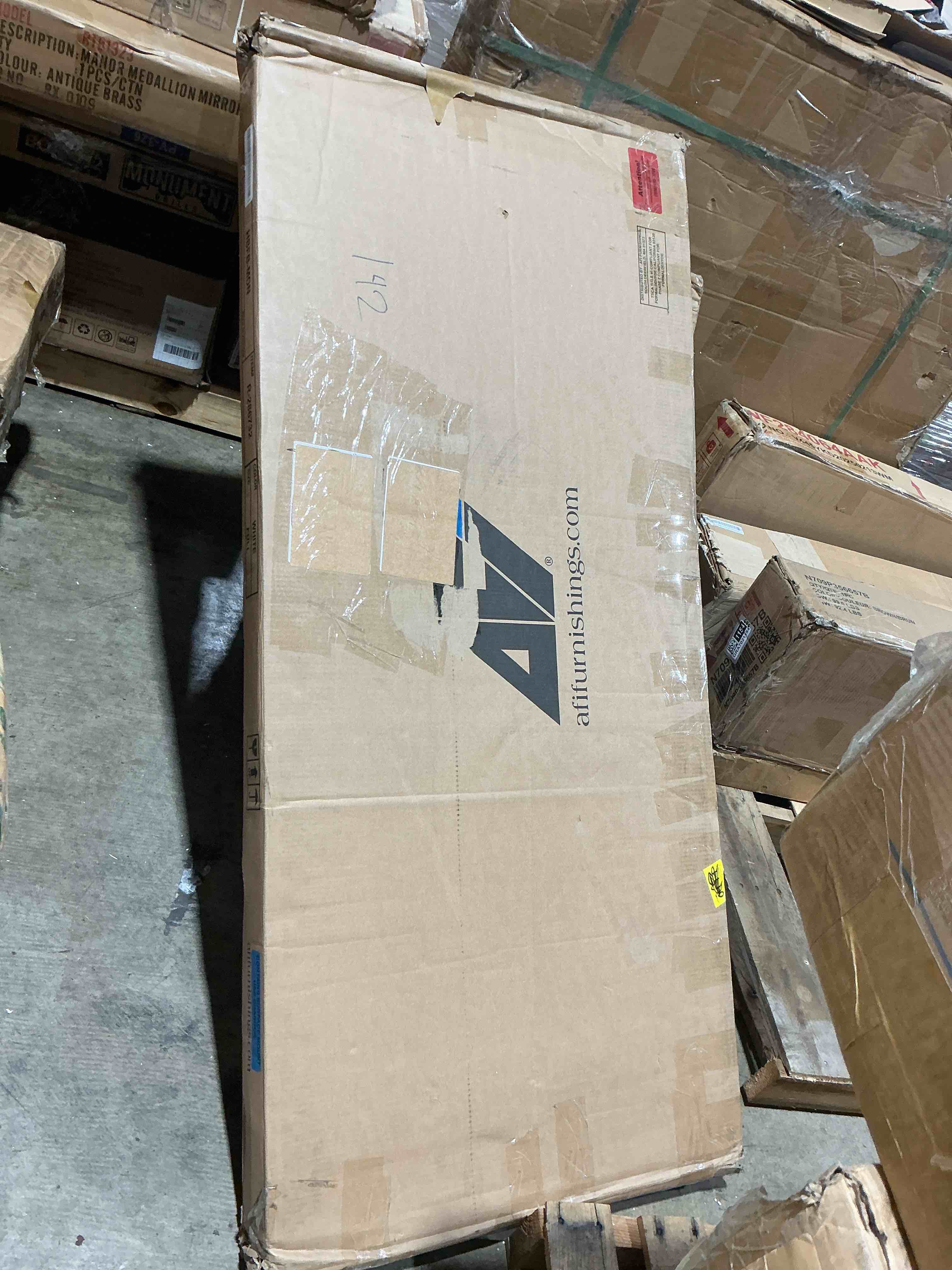 https://s3.amazonaws.com/lotting-images-prod/bidfta/GRA7021153_1787148645768.jpeg