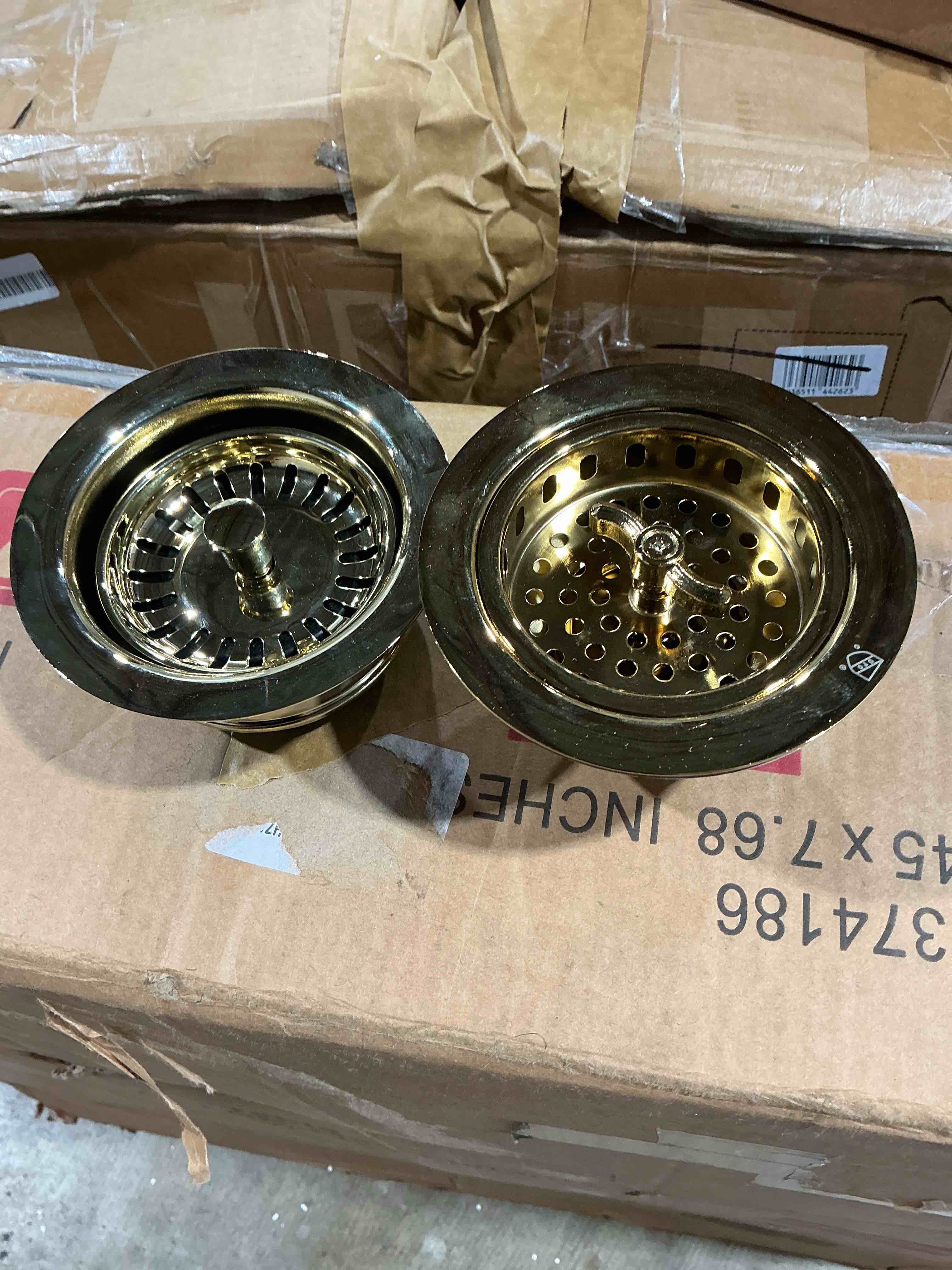 Condition photo showing Good Condition for westbrass co2155s-01 combo pack 3-1/2" wing nut twist style large kitchen sink basket strainer and waste disposal flange with basket strainer, polished brass
