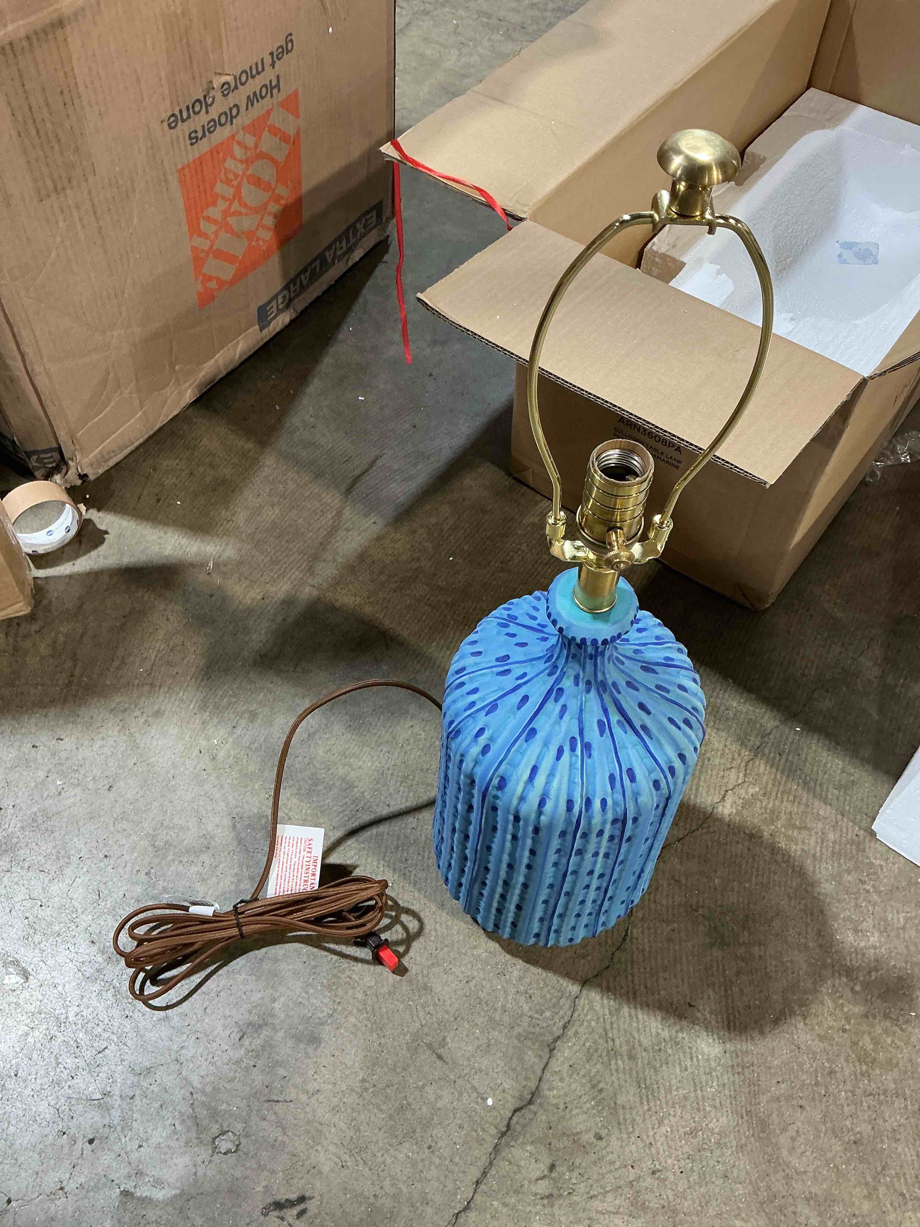 Condition photo showing New/Like New for culloden table lamp base only
