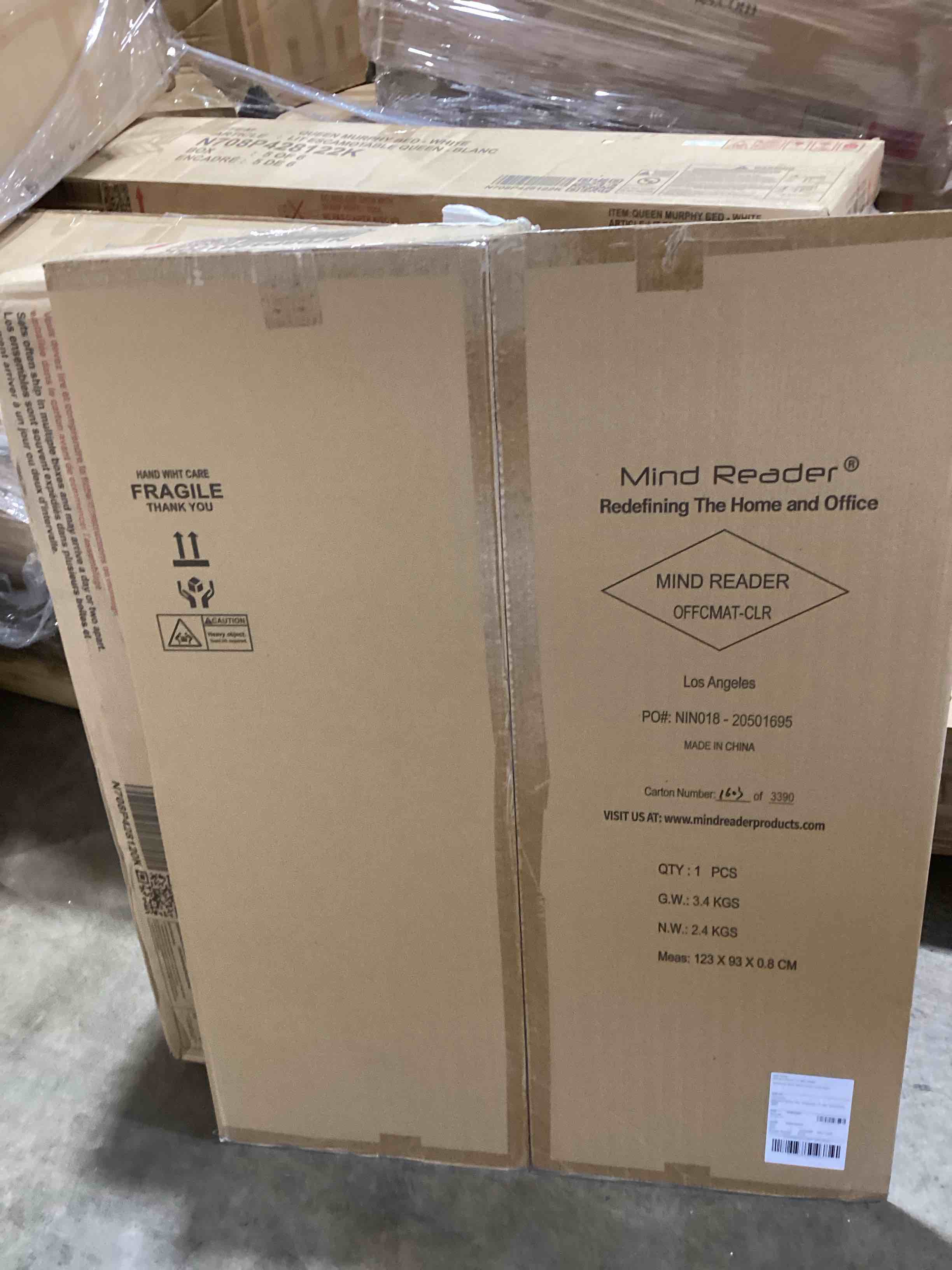 Condition photo showing New/Like New for mind reader® redefining the home and office mat .123 x 93 x 0.8 cm