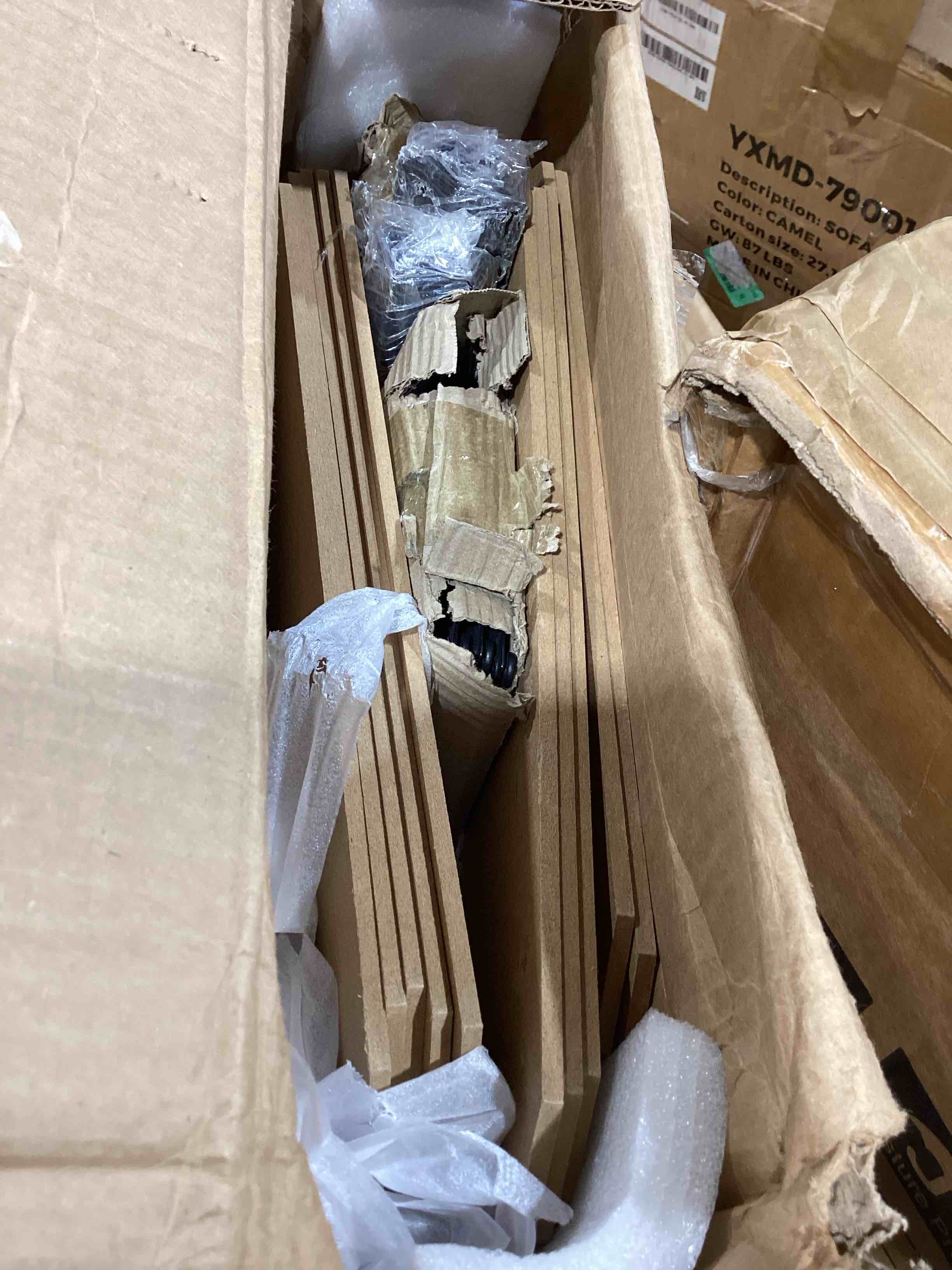 https://s3.amazonaws.com/lotting-images-prod/bidfta/GRA7021770_1788370938724.jpeg