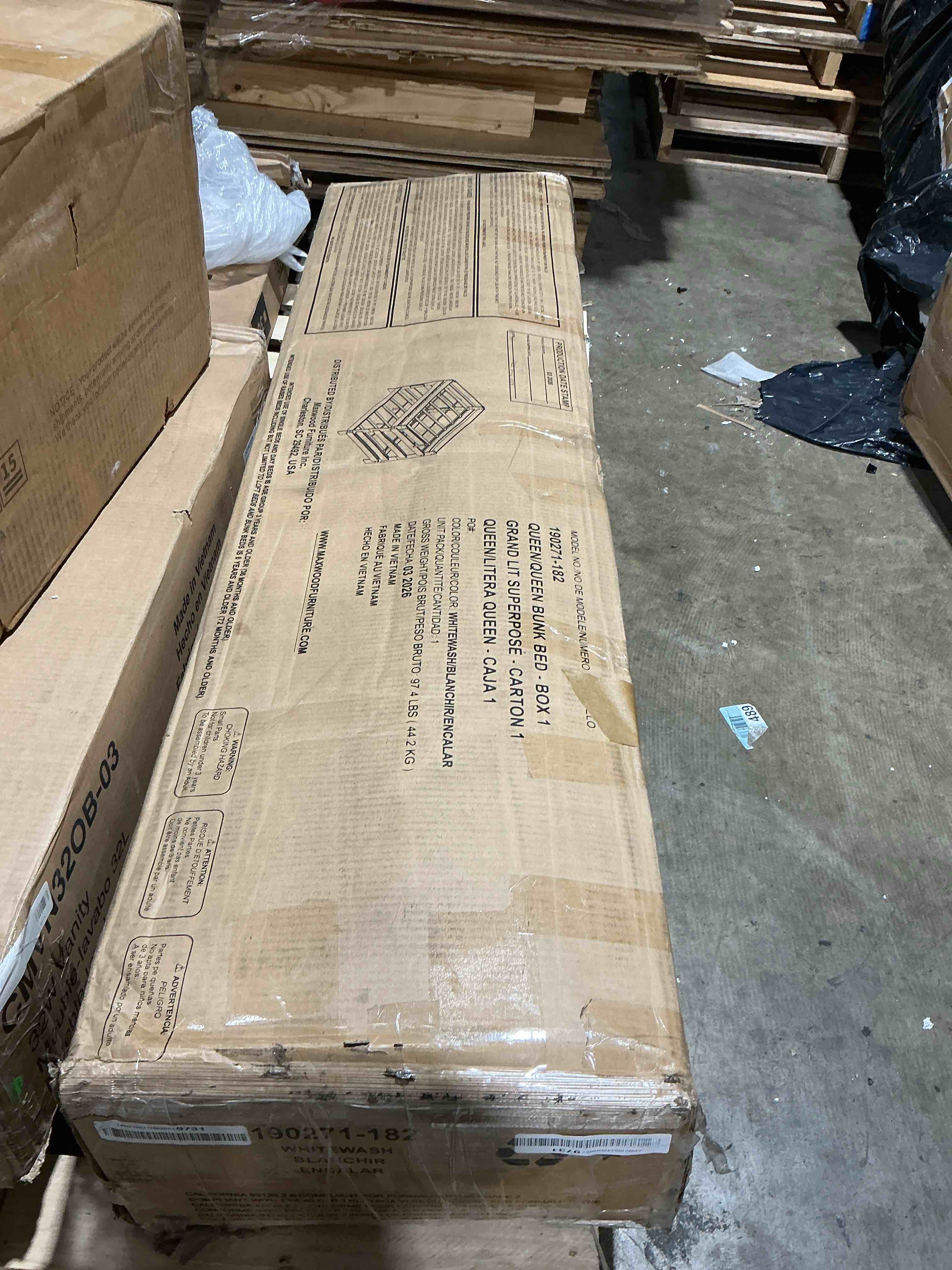 https://s3.amazonaws.com/lotting-images-prod/bidfta/GRA7022137_1789400415689.jpeg